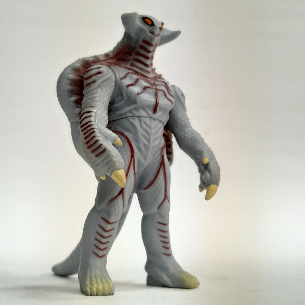 มีหลายภาพ,ซอฟ 3.5-4นิ้ว สัตว์ประหลาดโบกัล จากอุลตร้าแมนเมบิอุส มือสองสภาพดี มีรอยบ้าง ค่อนข้างหายาก