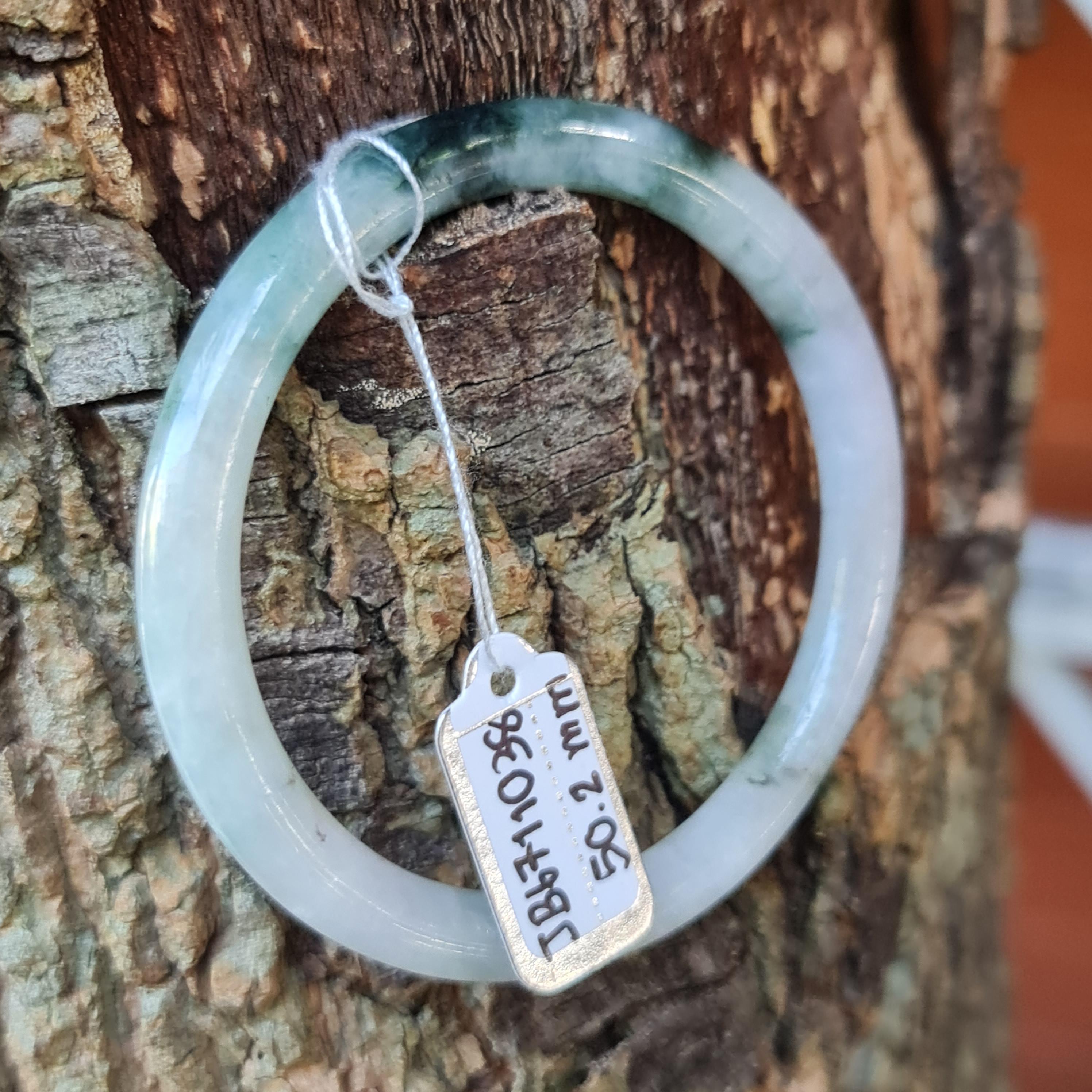 JB6711038 หยก พม่า แท้ Jade กำไลหยก (Jadeite bracelet) พม่า (Myanmar) 50.2 มม.