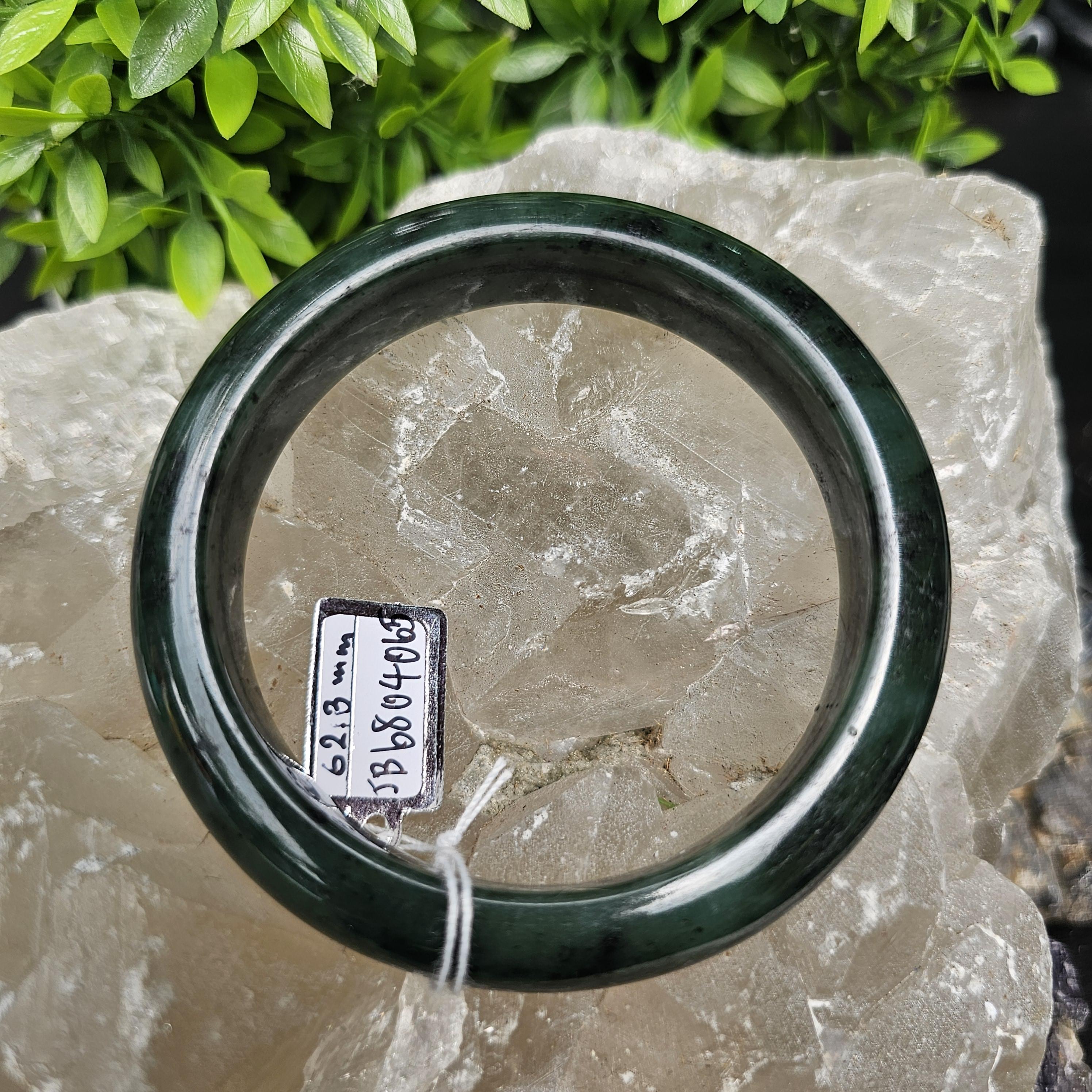 JB6804065 หยก พม่า แท้ Jade กำไลหยก 62.3 มม. (Jadeite bracelet) พม่า (Myanmar)