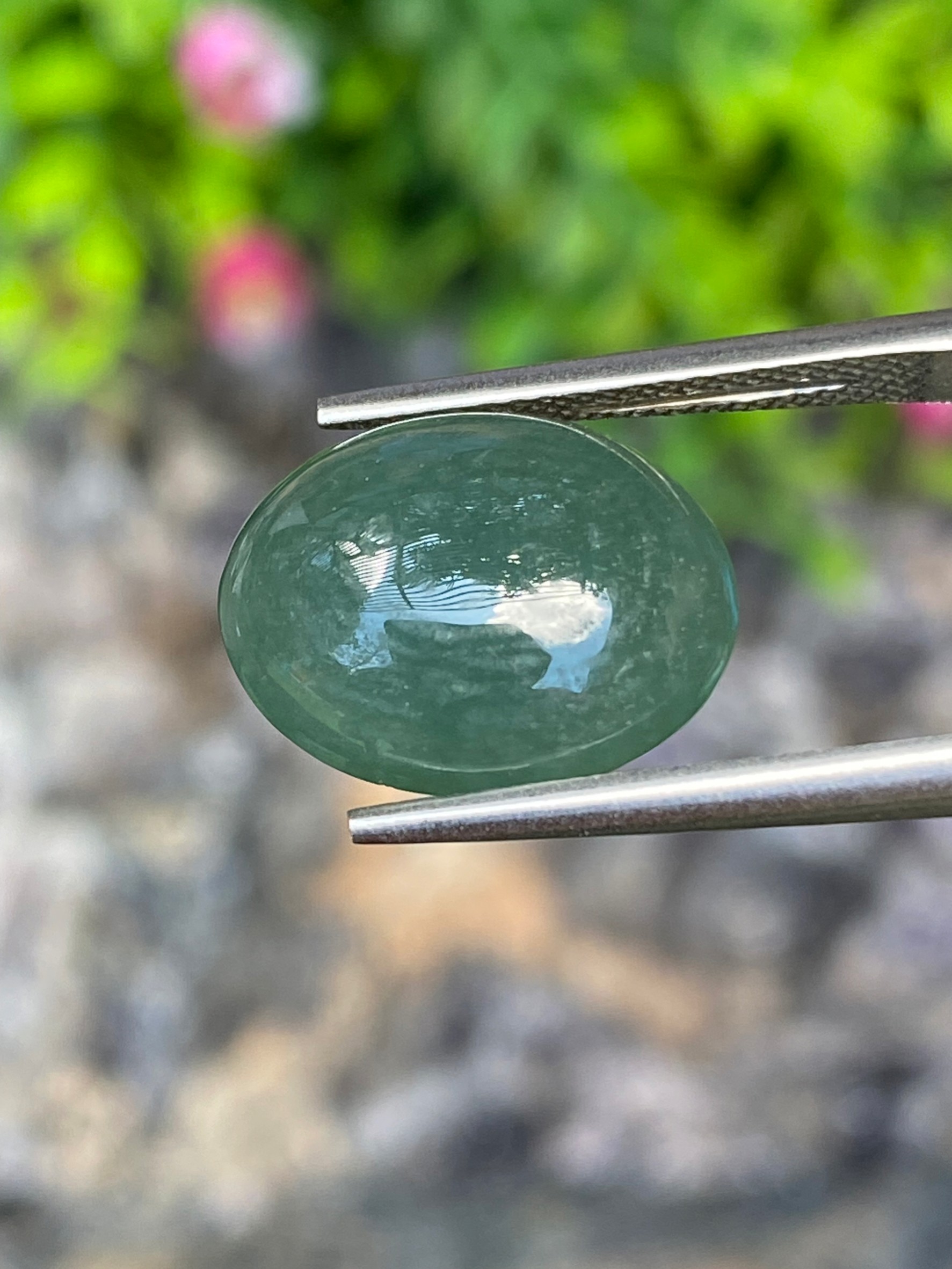 หยกพม่าเจียรนัย (Burmese jade ) 7.75 กะรัต หยกแท้ อัญมณีมงคลประจําวันเกิด เครื่องประดับหยก