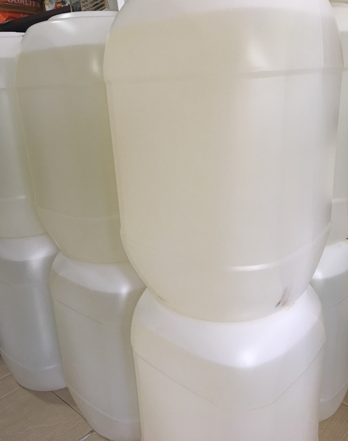 น้ำมันมะพร้าวสกัดเย็นบรรจุถัง 25 ลิตร