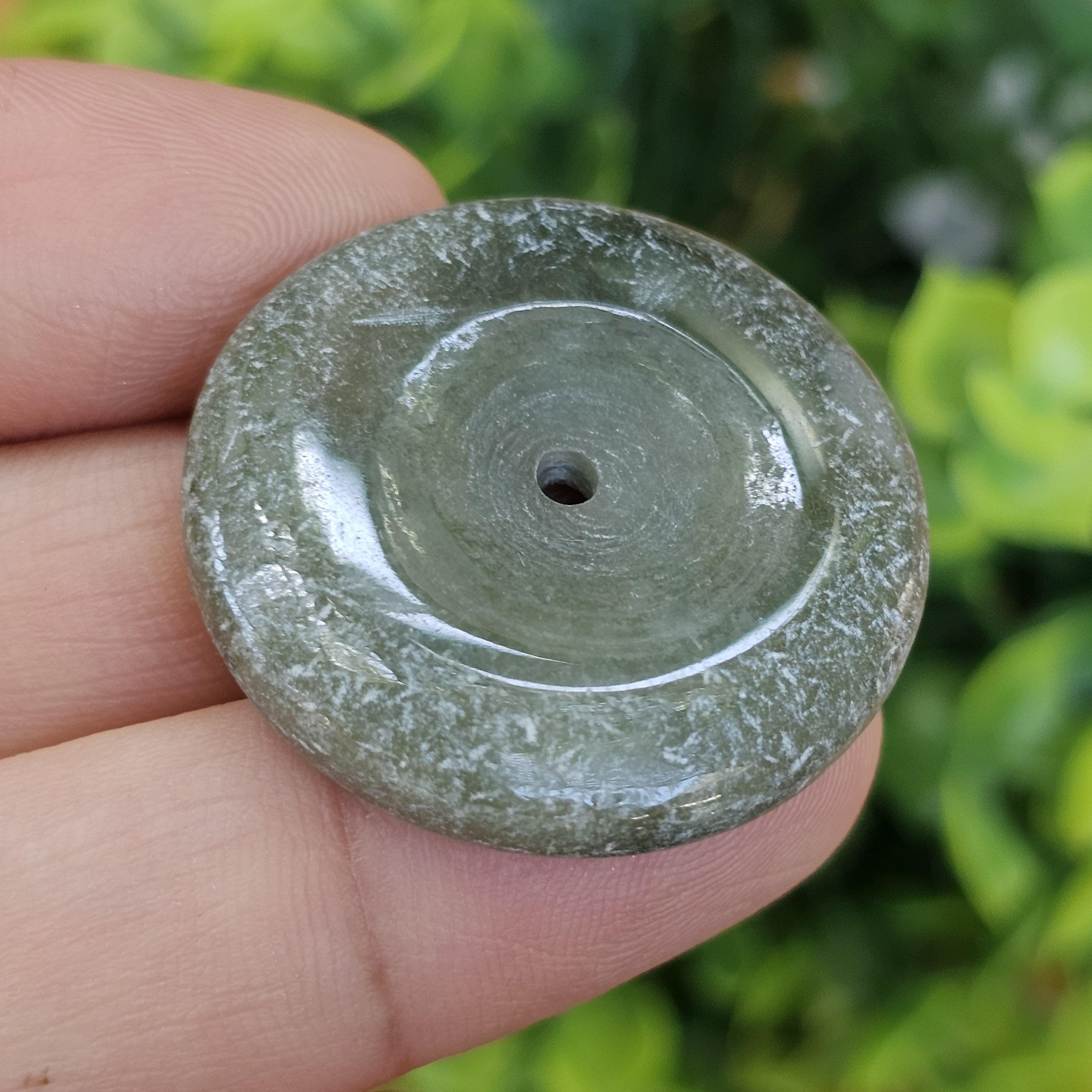 หยก พม่า แท้ Jade จี้โดนัทหยก (Bi-dise jadeite) พม่า (Myanmar) 59.73 กะรัต (Cts.)