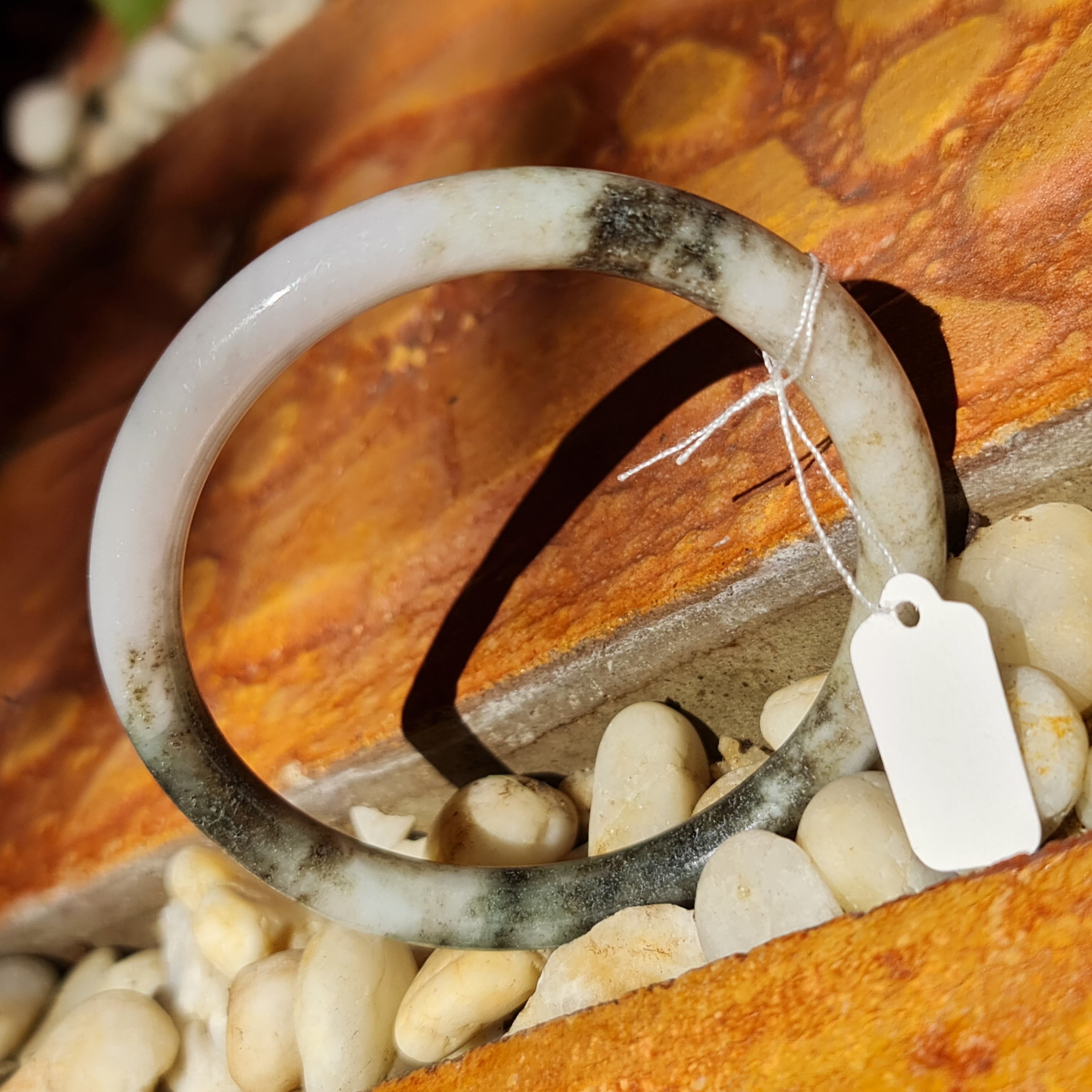 JB6711075 หยก พม่า แท้ Jade กำไลหยก 59.6 มม. (Jadeite bracelet) พม่า (Myanmar)