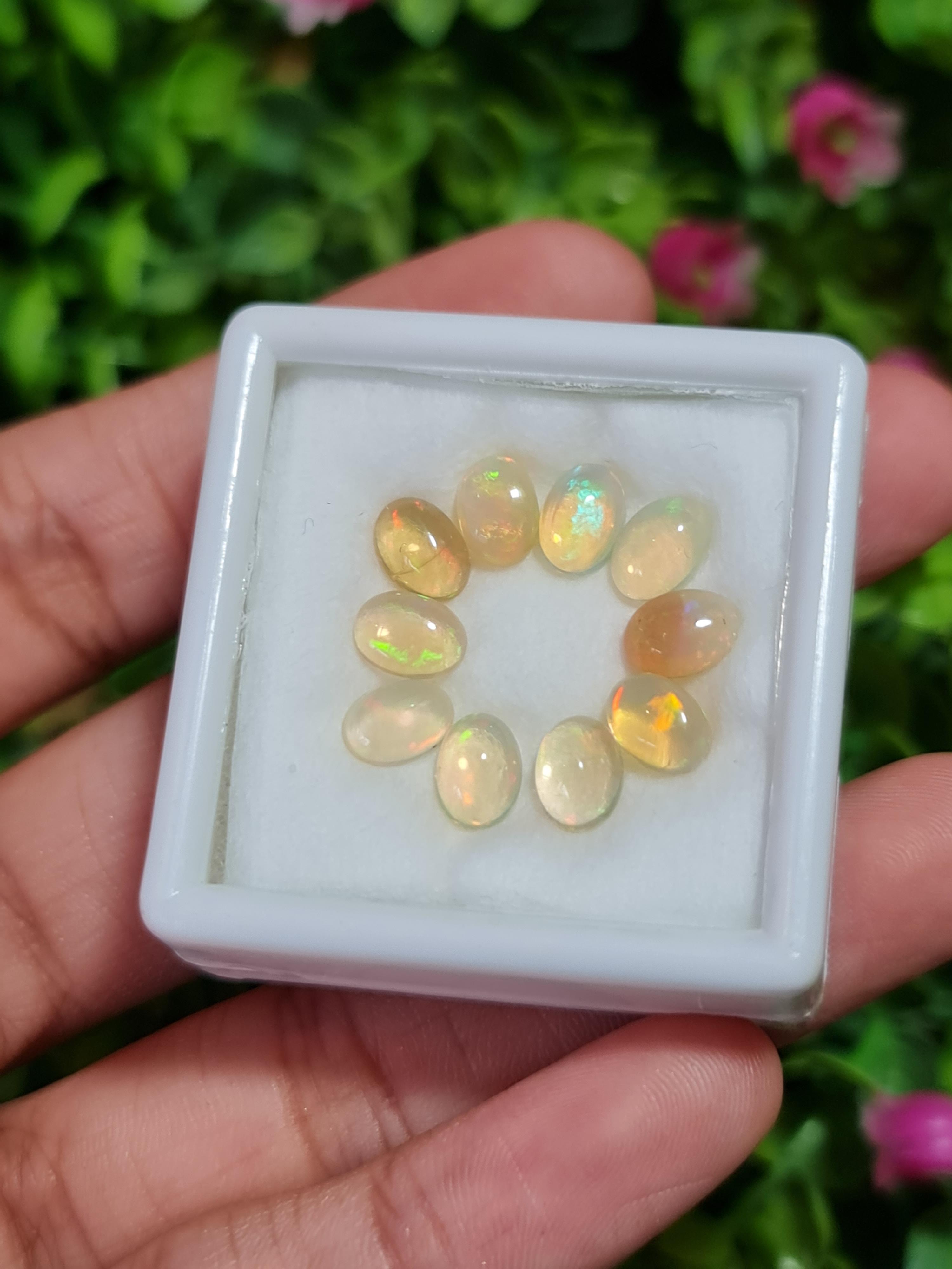 พลอย โอปอล Opal 6.18 กะรัต (Cts.) 10 เม็ด (Pcs.) พลอยแท้ อัญมณีมงคลประจําวันเกิด เครื่องประดับพลอย