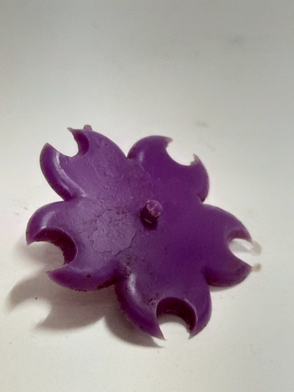 มีหลายภาพ ลูกข่างเล็กพลาสติก แถมขนมกาก้า ของเล่นเก่า