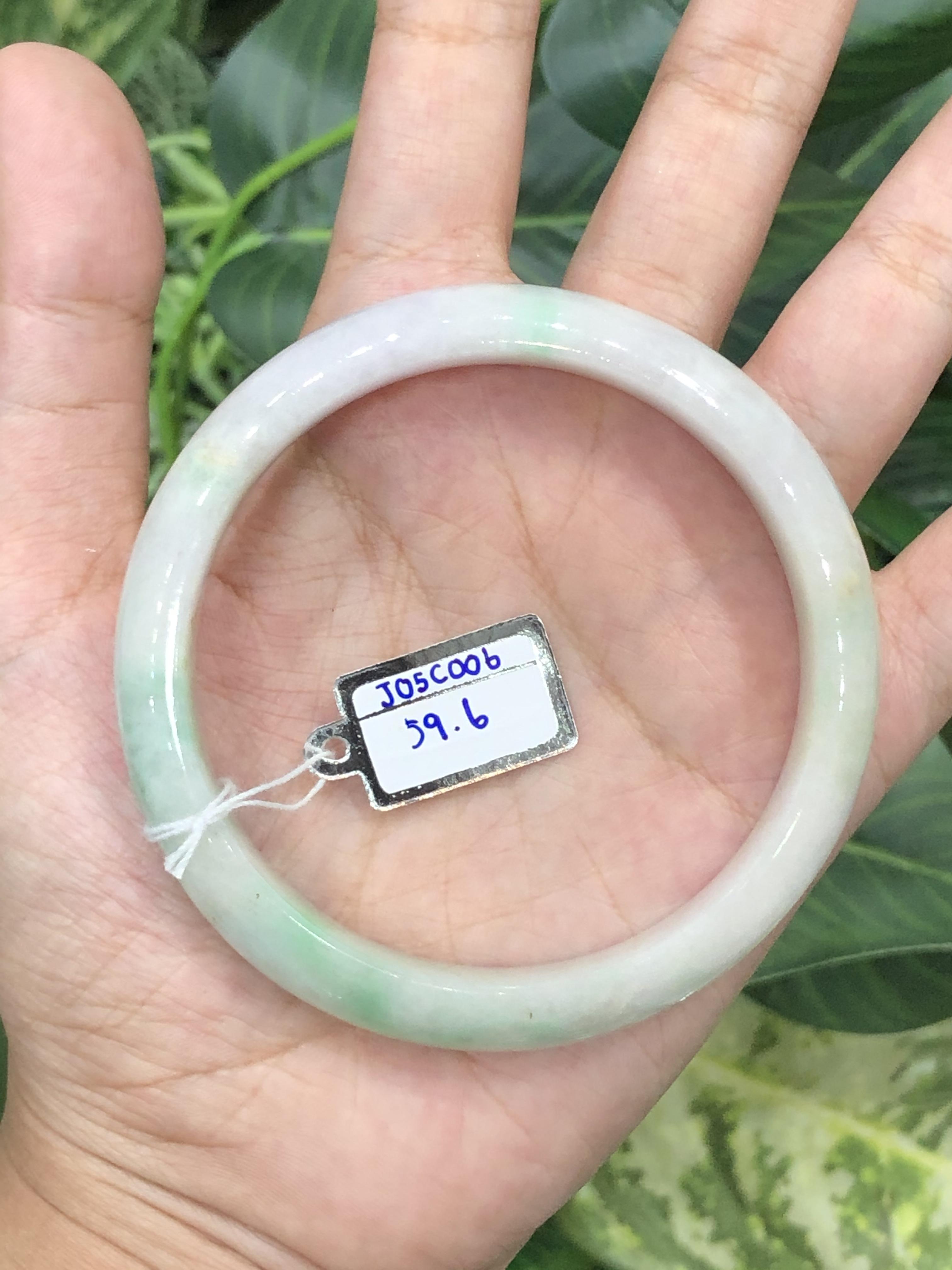 ๋J05C0006 หยก พม่า แท้ Jade กำไลหยก 59.6 มม. (Jade bracelet) พม่า (Myanmar)