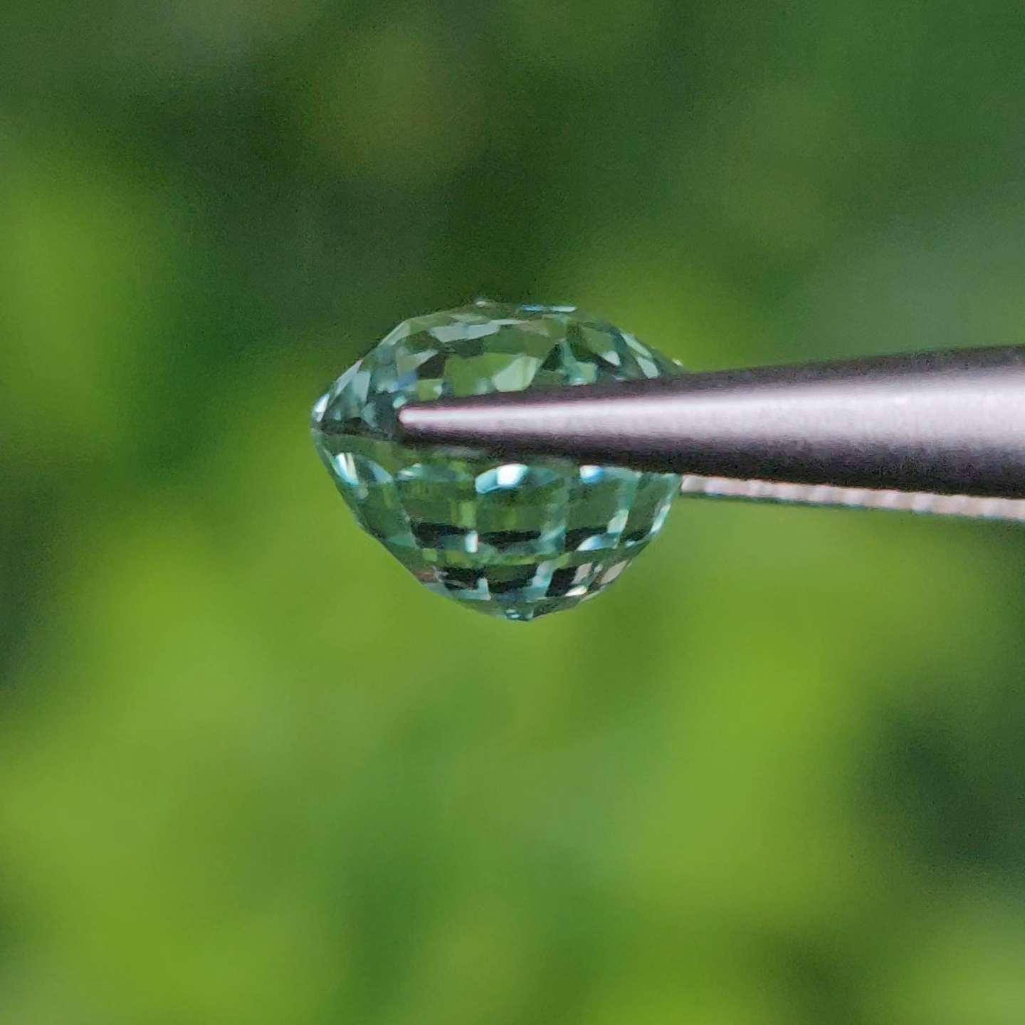 พลอย ทัวร์มาลีน (Tourmaline) 1.42 กะรัต (Cts.) พลอยแท้ อัญมณีมงคลประจําวันเกิด เครื่องประดับพลอย