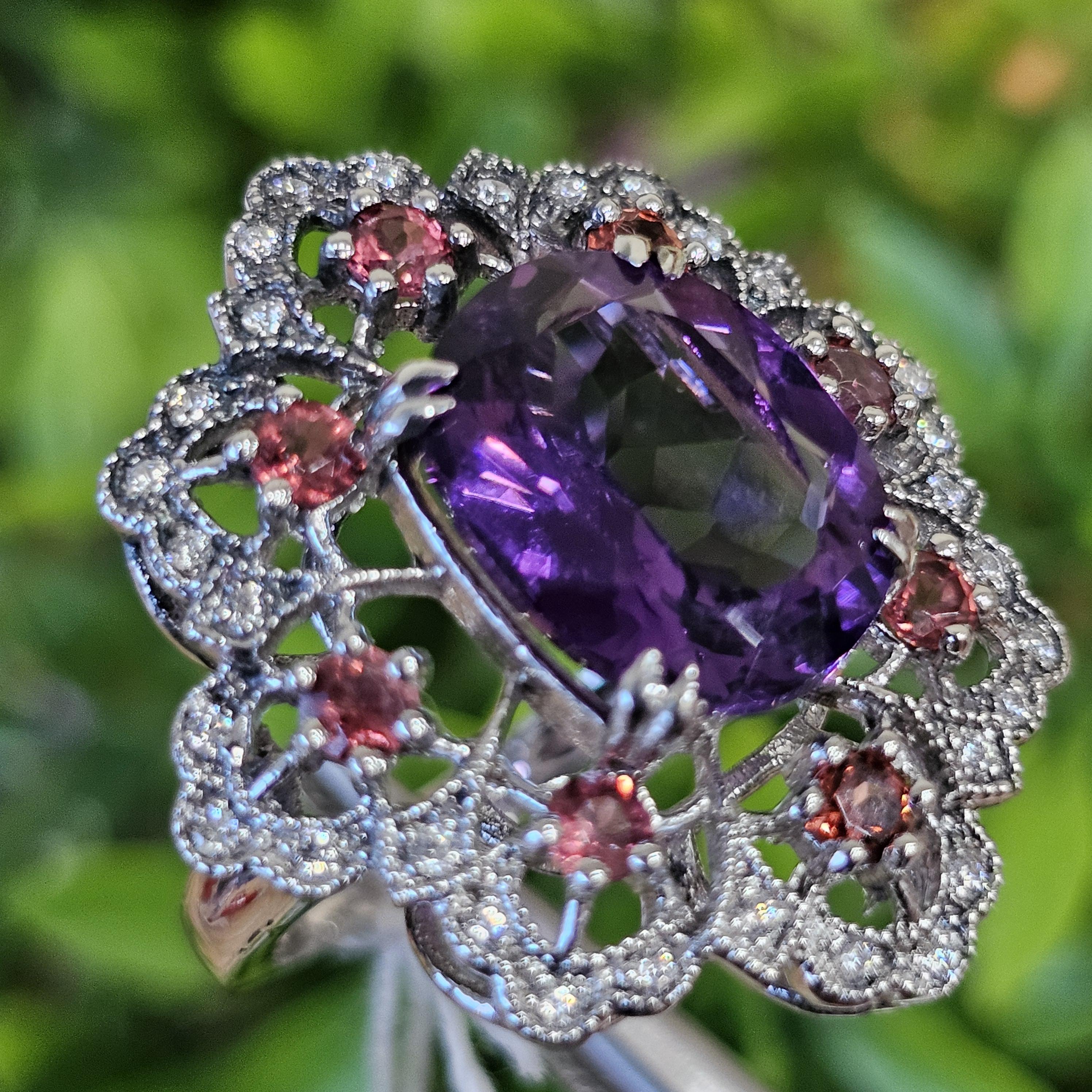 แหวนอเมทิส ตัวเรือนเงิน 56 ชุบทองคำขาว/โรเดียม ประดับด้วย เพชร CZ คัดคุณภาพ