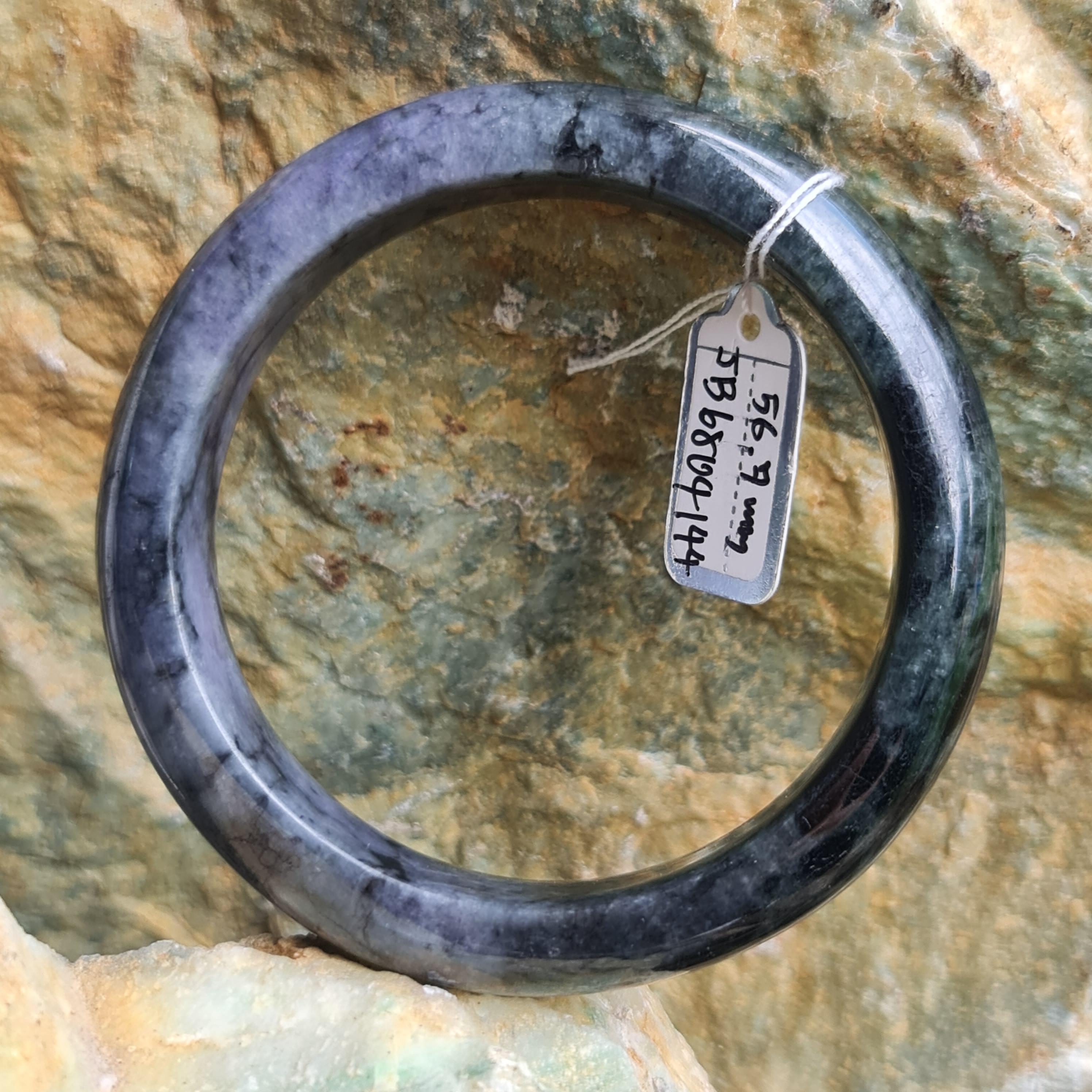 JB6804144 หยก พม่า แท้ Jade กำไลหยก 56.7 มม. (Jadeite bracelet) พม่า (Myanmar)