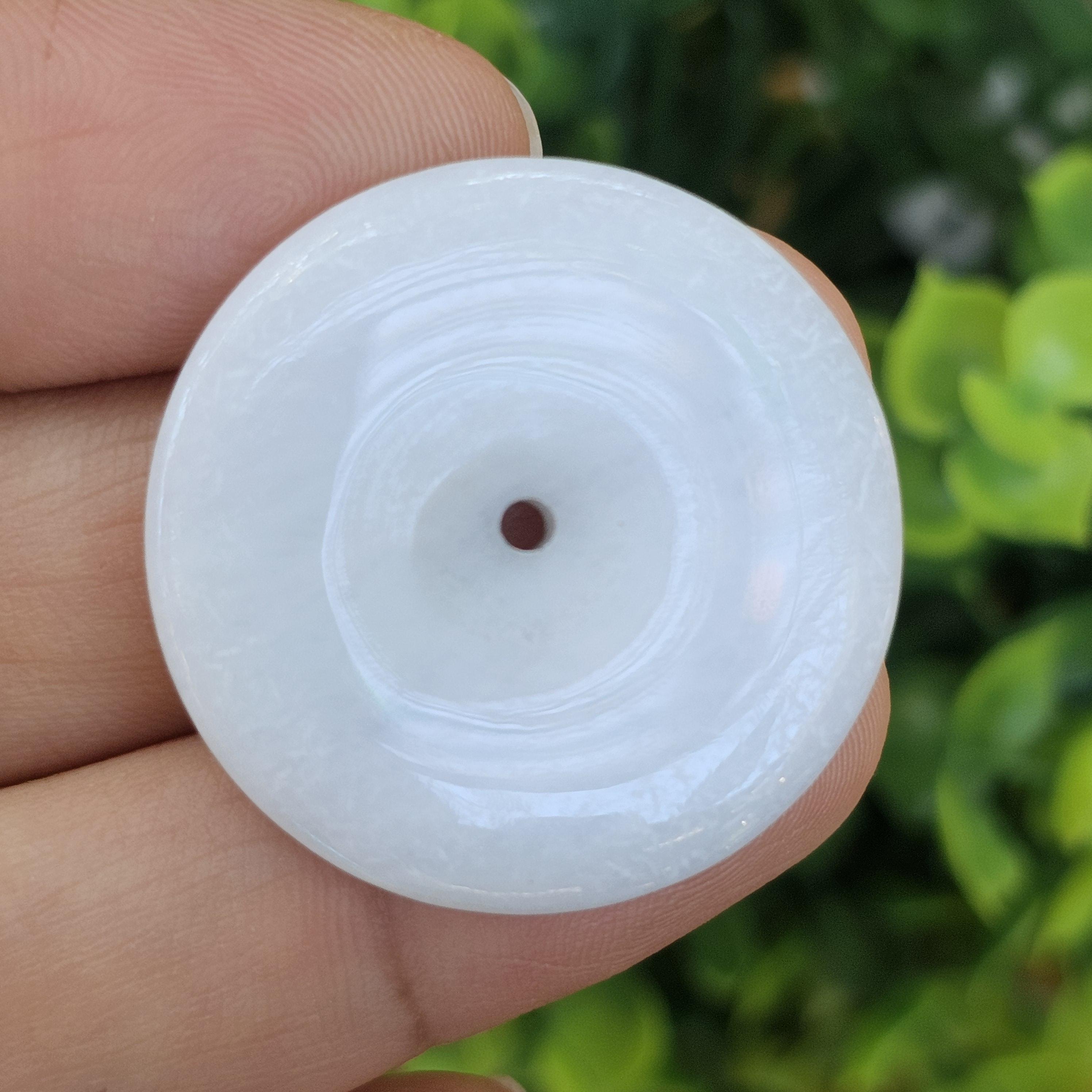 หยก พม่า แท้ Jade จี้โดนัทหยก (Bi-dise jadeite) พม่า (Myanmar) 65.21 กะรัต (Cts.)