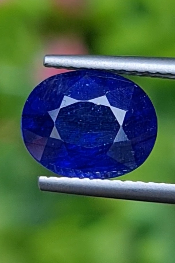 ไพลิน (Blue Sapphire) 4.34 กะรัต (Cts.) พลอยแท้ อัญมณีมงคลประจําวันเกิด เครื่องประดับพลอย