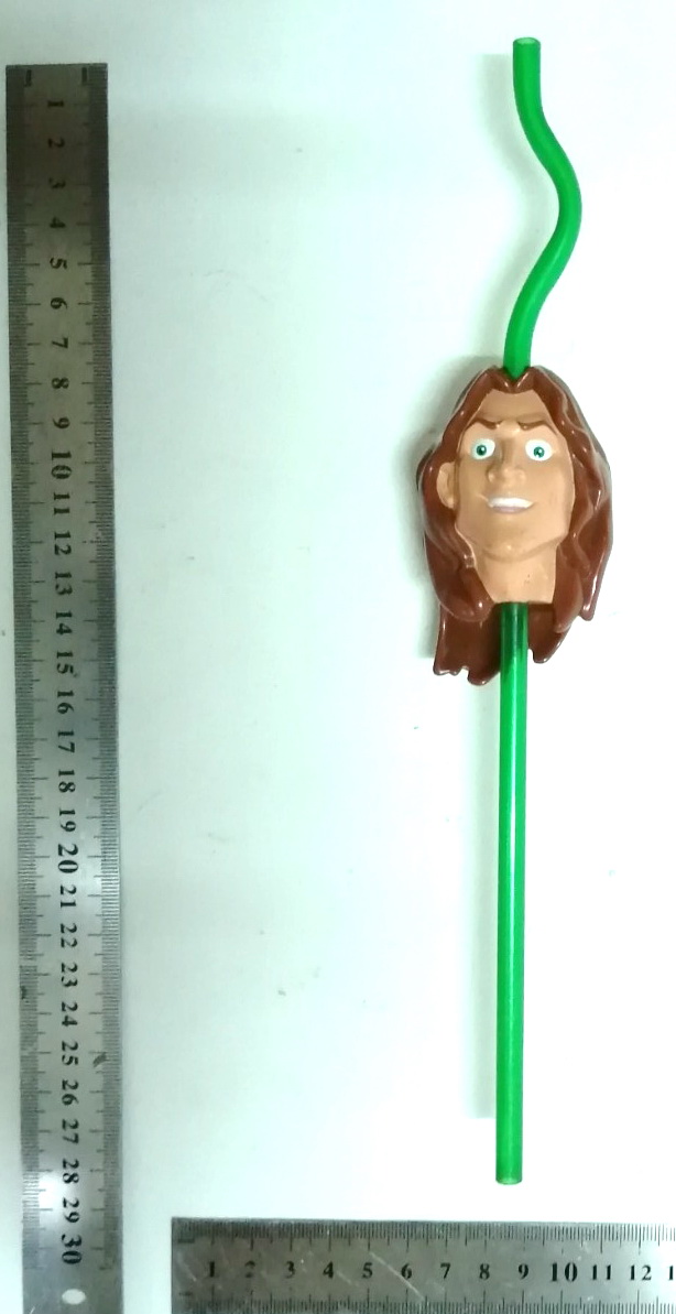 หัวทาร์ซานดีสนีย์พร้อมหลอด ของโรงหนัง เรื่องทาร์ซาน หนังดิสนีย์ปี 1999 Tarzan,movie Disneyสภาพดี ไม่มีแก้วน้ำ หลอดเป็นพลาสติกใสสีเขียว สภาพเก่าสะสม สูงราว28 ซม..