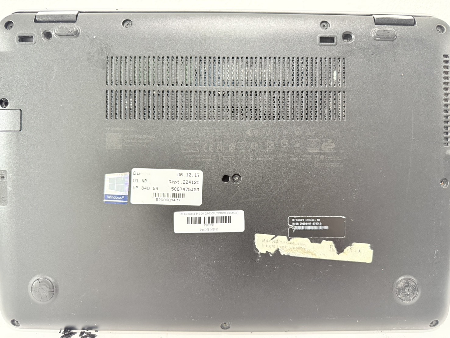 Notebook HP EliteBook 840 G4 (i5-7300U/8GB/M.2 256GB) ไม่มี Adapter ไม่มีแบต จอ Bright ขอบยางเสื่อม