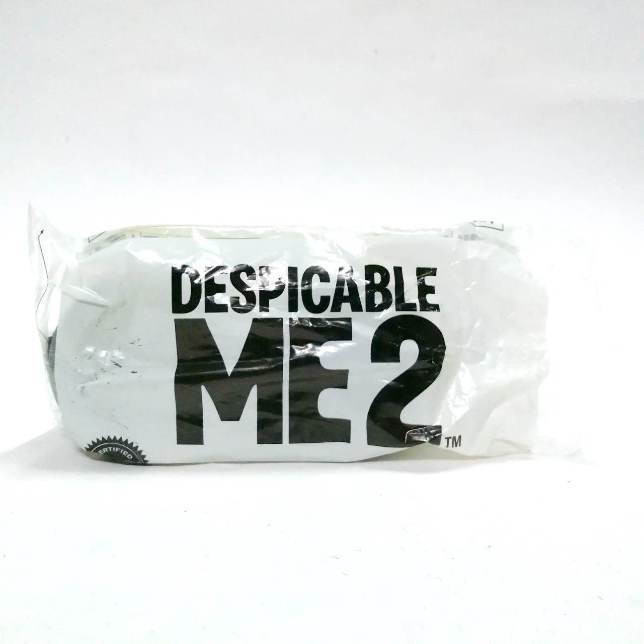 แว่น 3D จากภาพยนตร์ DESPICABLE ME 2 มีถุงผ้า, ถุงพลาสติกใน, ตัวแว่นของครบ สภาพดี ถุงแกะแล้ว ปัจจุบันหาครบๆยาก