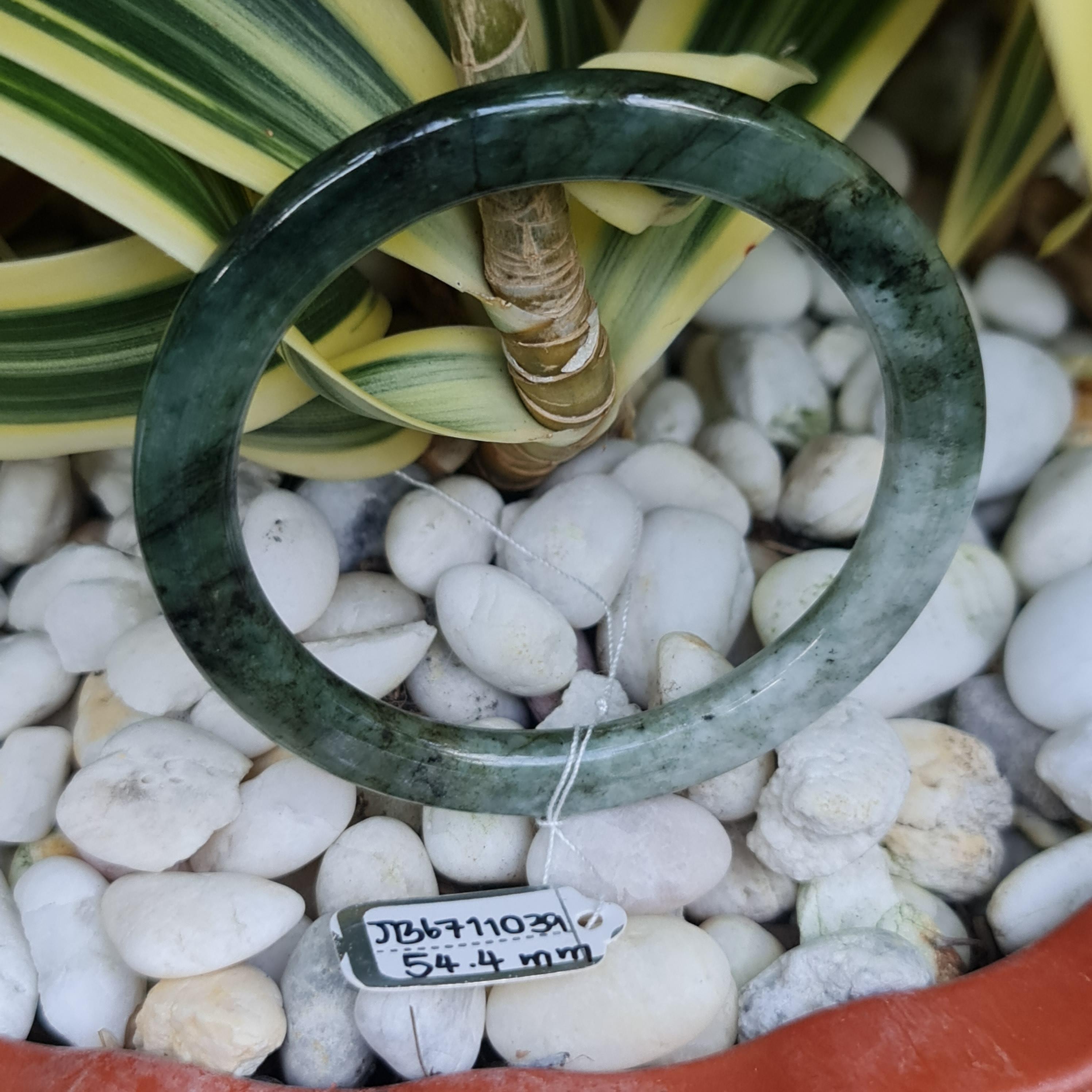 JB6711039 หยก พม่า แท้ Jade กำไลหยก 54.4 มม. (Jadeite bracelet) พม่า (Myanmar)