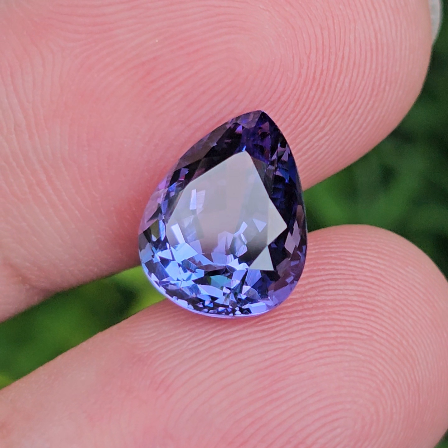 พลอย แทนซาไนท์ Tanzanite 5.30 กะรัต (Cts) พร้อมใบเซอร์ พลอยแท้อัญมณีมงคล ประจําวันเกิด เครื่องประดับพลอย
