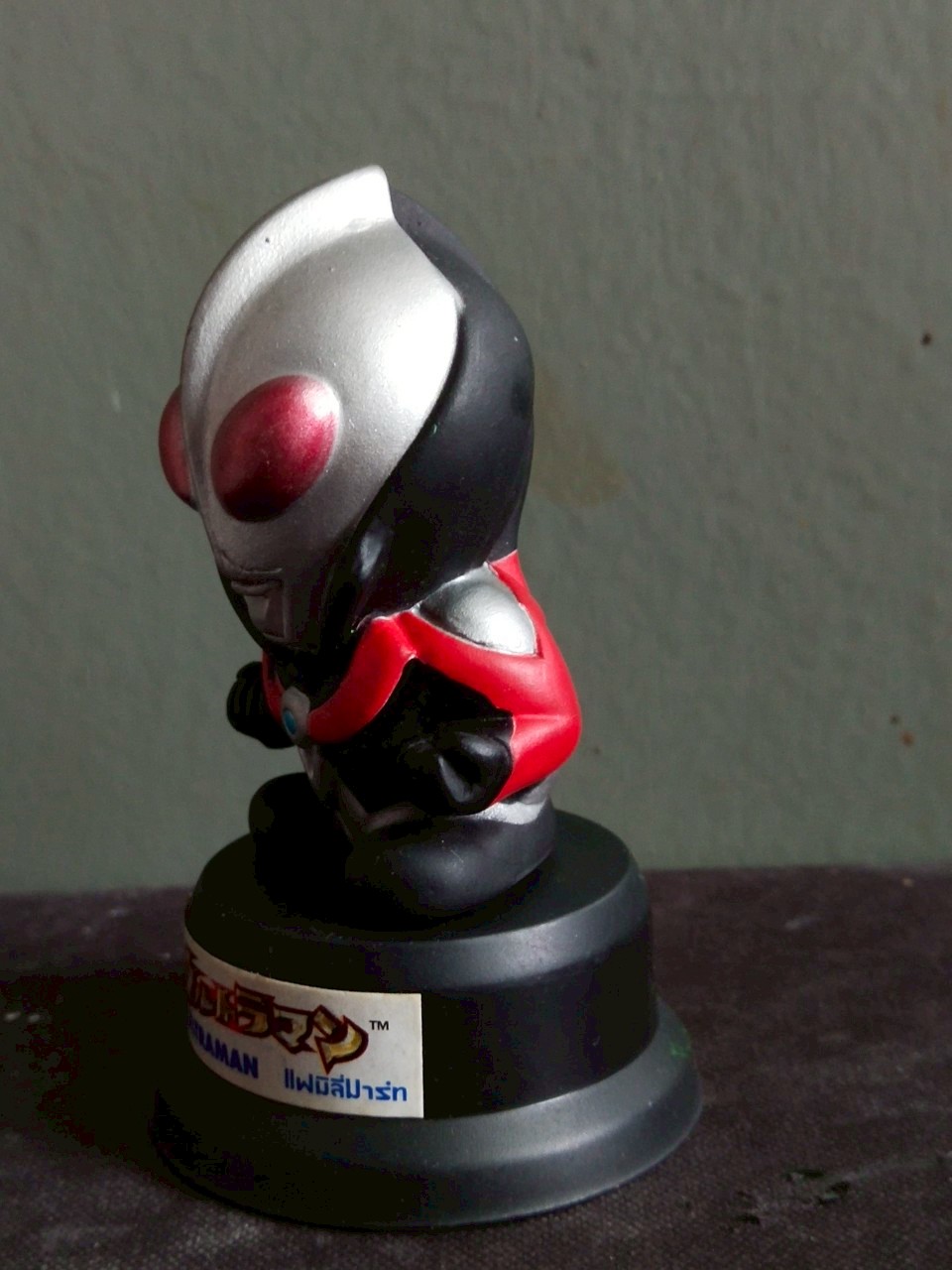 ฟิกเกอร์ SD ดาร์คอุลตร้า Dark Ultra ,ApexT ยืนฐานมีสติ๊กเกอร์ครบ งานเก่า เอเพกซ์ทอย หายากมาก สภาพดี มีรอยบ้าง