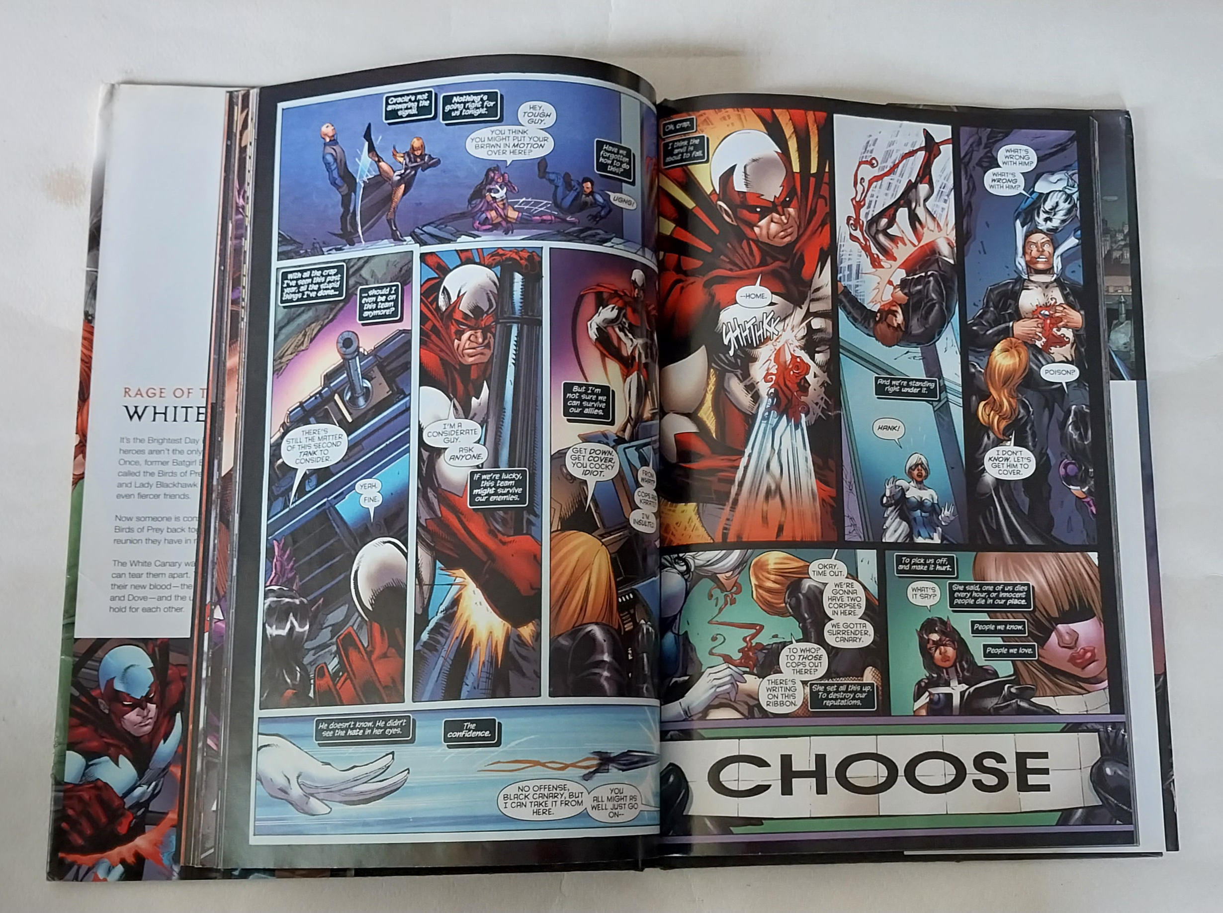 หนังสือภาพการ์ตูน ปกแข็ง มีปกหุ้ม **มีตำหนิ โปรดดูทุกภาพ,DC comics ฉบับภาษาอังกฤษ brightest Day Birds of prey End Run, โดย Gail Simons ed Benes, Adriana Melo Alvin lee หนังสือปกแข็งมีปกหุ้ม กระดาษมัน ภาพสีทั้งเล่ม