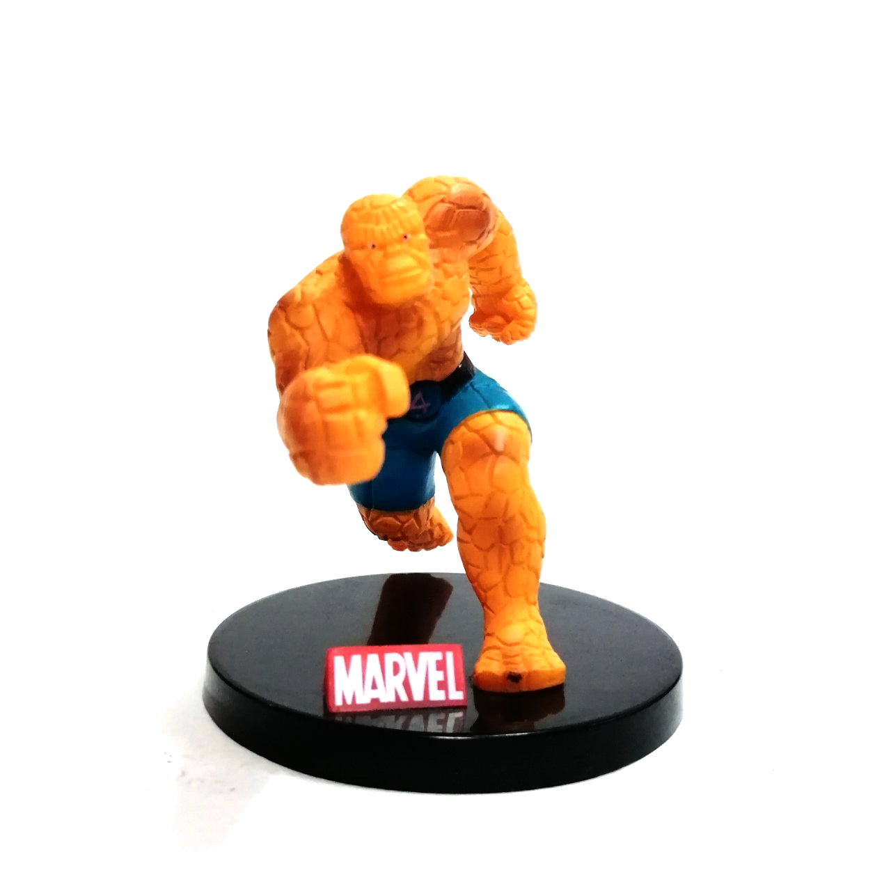 ฟิกเกอร์ พลาสติกตัน ขนาดตามรูป THE THING ( BEN GRIM)1ในสมาชิก FANTASTIC 4 รุ่นคอมมิค พร้อมฐาน จาก marvel สภาพใหม่ มีรอยบ้าง