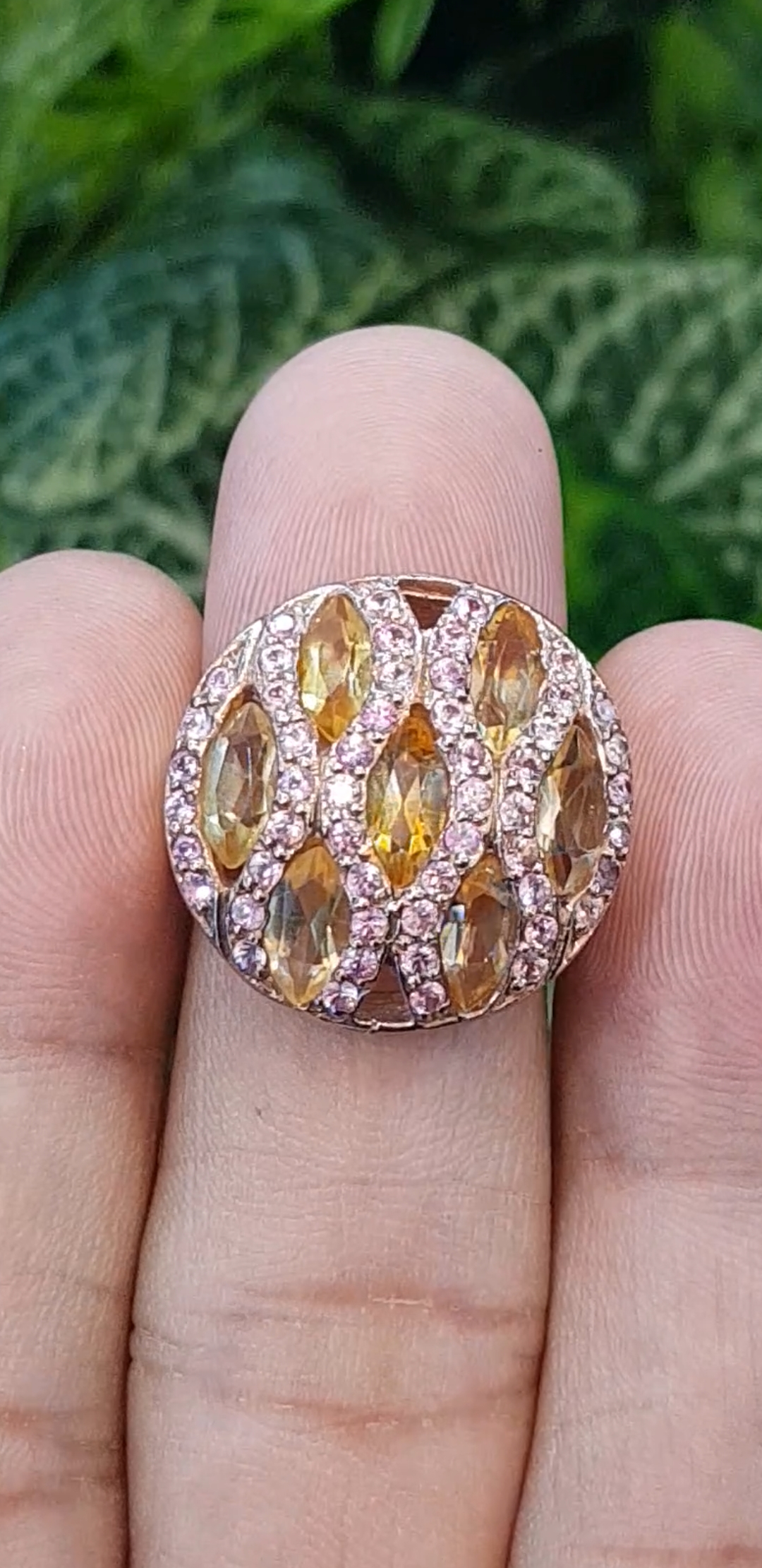 แหวน พลอยซิทรีน Citrine Silver Ring (Size) 55 ตัวเรือนเงิน ชุบทอง ประดับด้วยพิ้งแซฟไฟร์ เพชร CZ คัดคุณภาพ