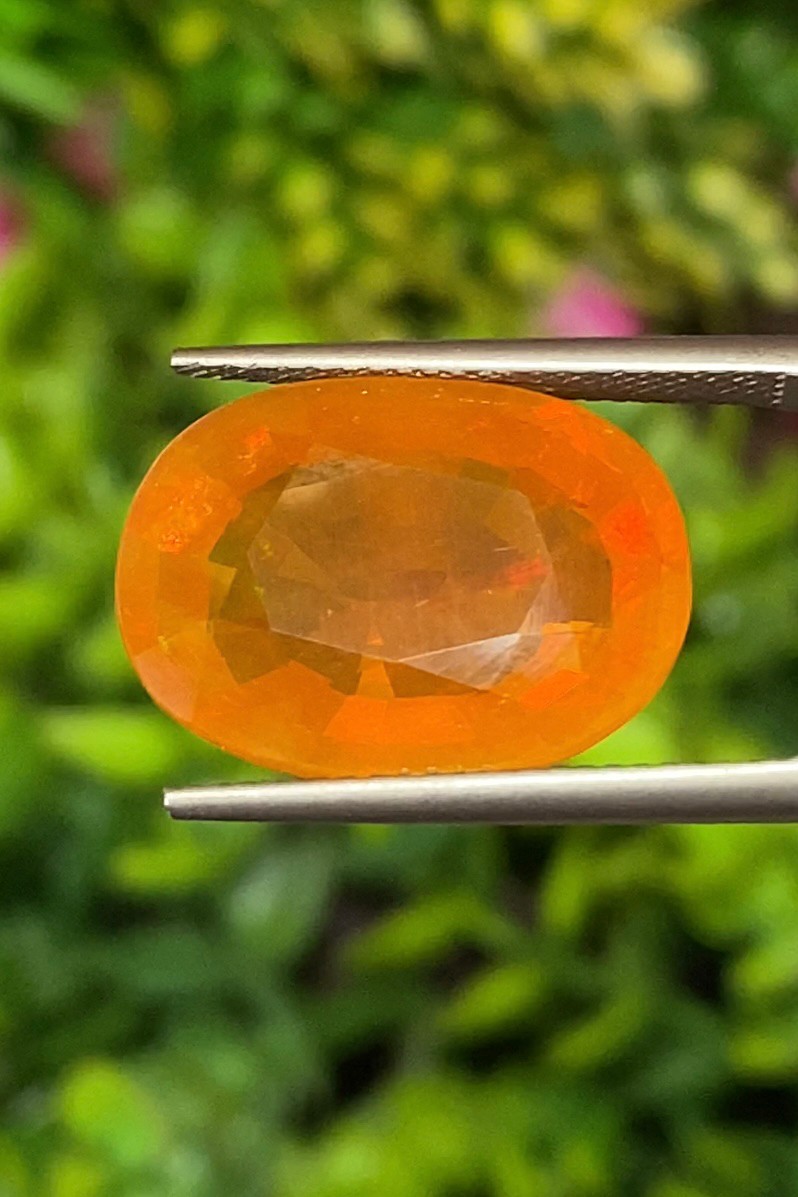 พลอย ไฟร์ โอปอล Fire Opal 9.18 กะรัต (Cts.) พลอยแท้ อัญมณีมงคลประจําวันเกิด เครื่องประดับพลอย