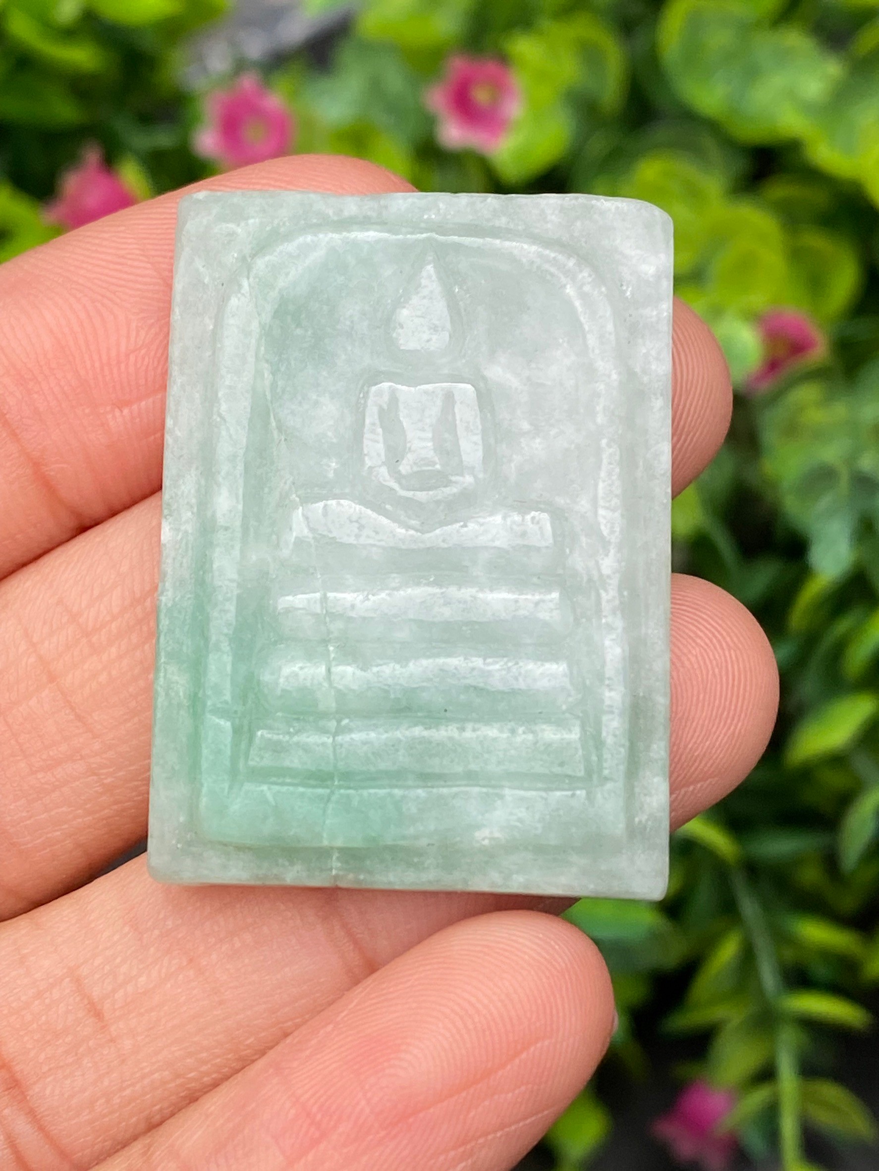 หยก แกะสลัก รูป พระ (Burmese jadeite) 81.33 กะรัต (cts.) หยก พม่า แท้