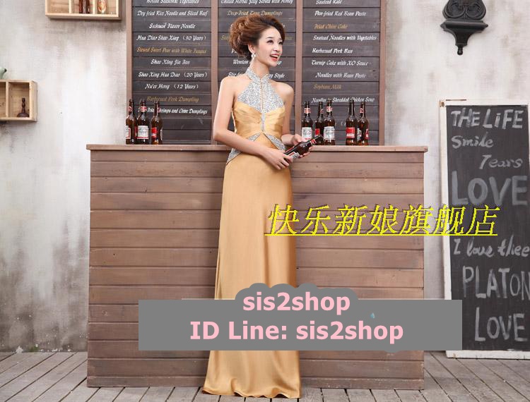 พร้อมส่ง ชุดราตรียาว คล้องคอ สีทอง ปักเลื่อมเน้นช่วงเอว และปกคอจีน