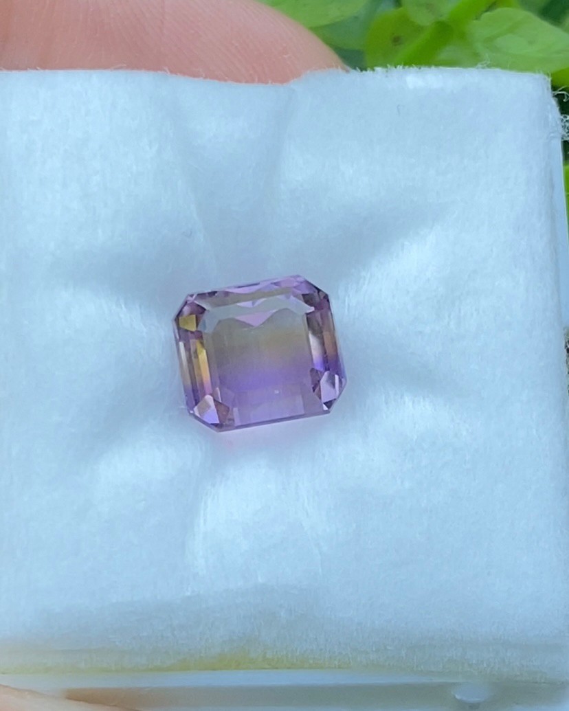 พลอย อเมทริน Natural Ametrine 3.97 กะรัต (Cts.) พลอยแท้ อัญมณีมงคลประจําวันเกิด เครื่องประดับพลอย