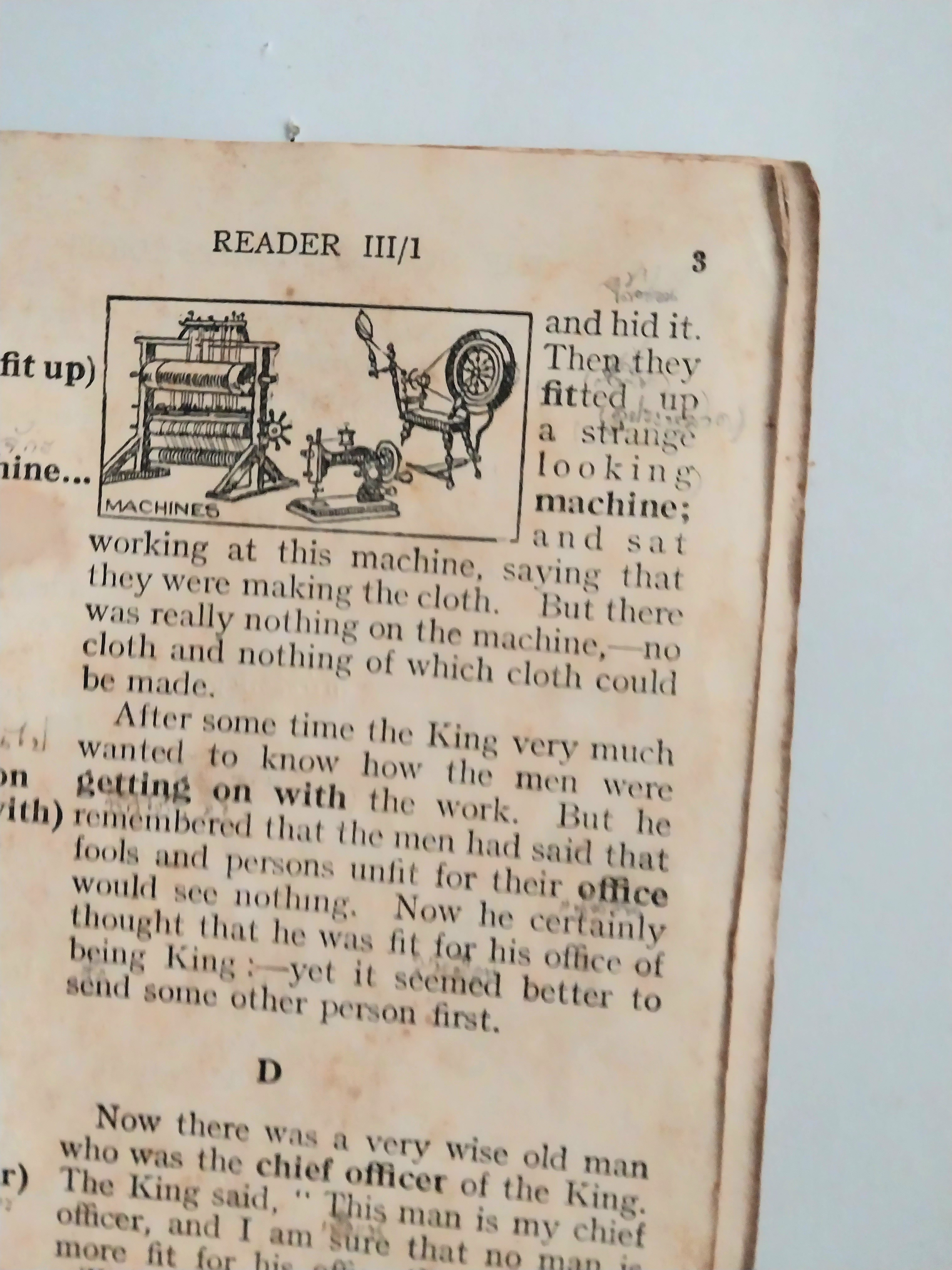 มือ2 ,***มีตำหนิตามภาพ มีเรอยเขียนเป็นระยะๆ หนังสือเรียนเก่า วิชาภาษาอังกฤษ The New Method Readers Reader3, Orient Longmans Ltd. ปี 1956