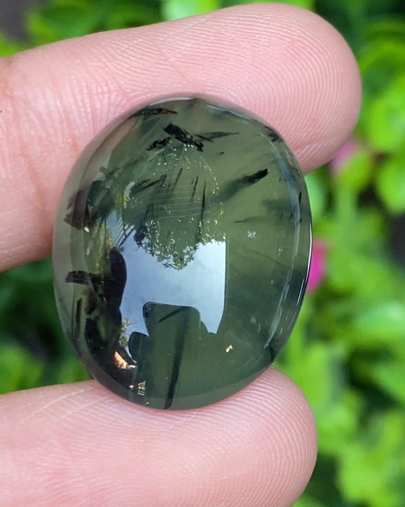 ไหมดำ พรีไนท์ Prehnite with Black tourmaline 30.0 กะรัต Cts. พลอยแท้ อัญมณีมงคลประจําวันเกิด เครื่องประดับพลอย