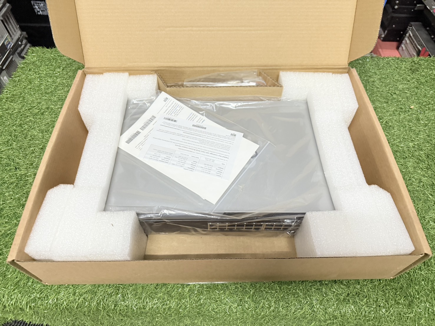 Switch Cisco SF200-24 24 Port 10/100 POE