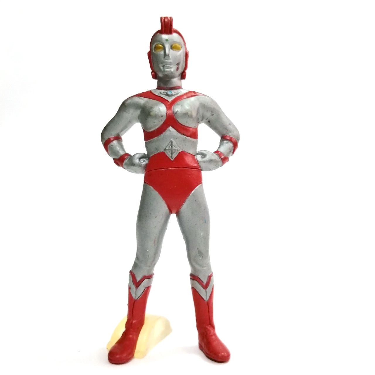 ของสะสม กาชาปอง ชุดยืนฐาน ยูเลี่ยน Ultraman Yullian จากอุลตร้าแมน เอทตี้ ขนาดสูงราว 3.5 นิ้ว ***ไม่มีฐานให้ แถม ก้อนน้ำแข็งเล็กให้แทน สภาพดี