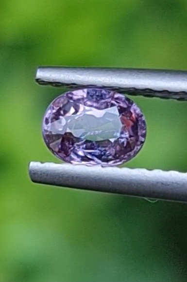 พลอย เพอเพิล แซฟไฟร์ สีม่วง Purple Sapphire ดิบ Unheated 0.45 กะรัต (Cts.) พลอยแท้ อัญมณีมงคลประจําวันเกิด เครื่องประดับพลอย