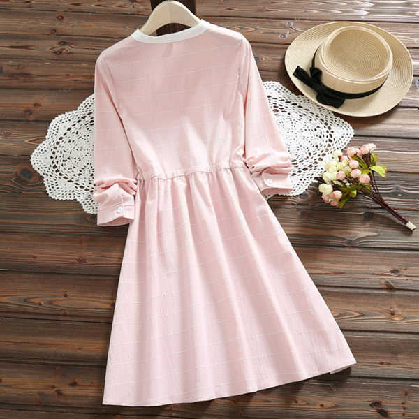 เดรสเชิ้ตแขนยาว เอวผูกจั๊ม แต่งปักลายวินเทจ (12293LM)