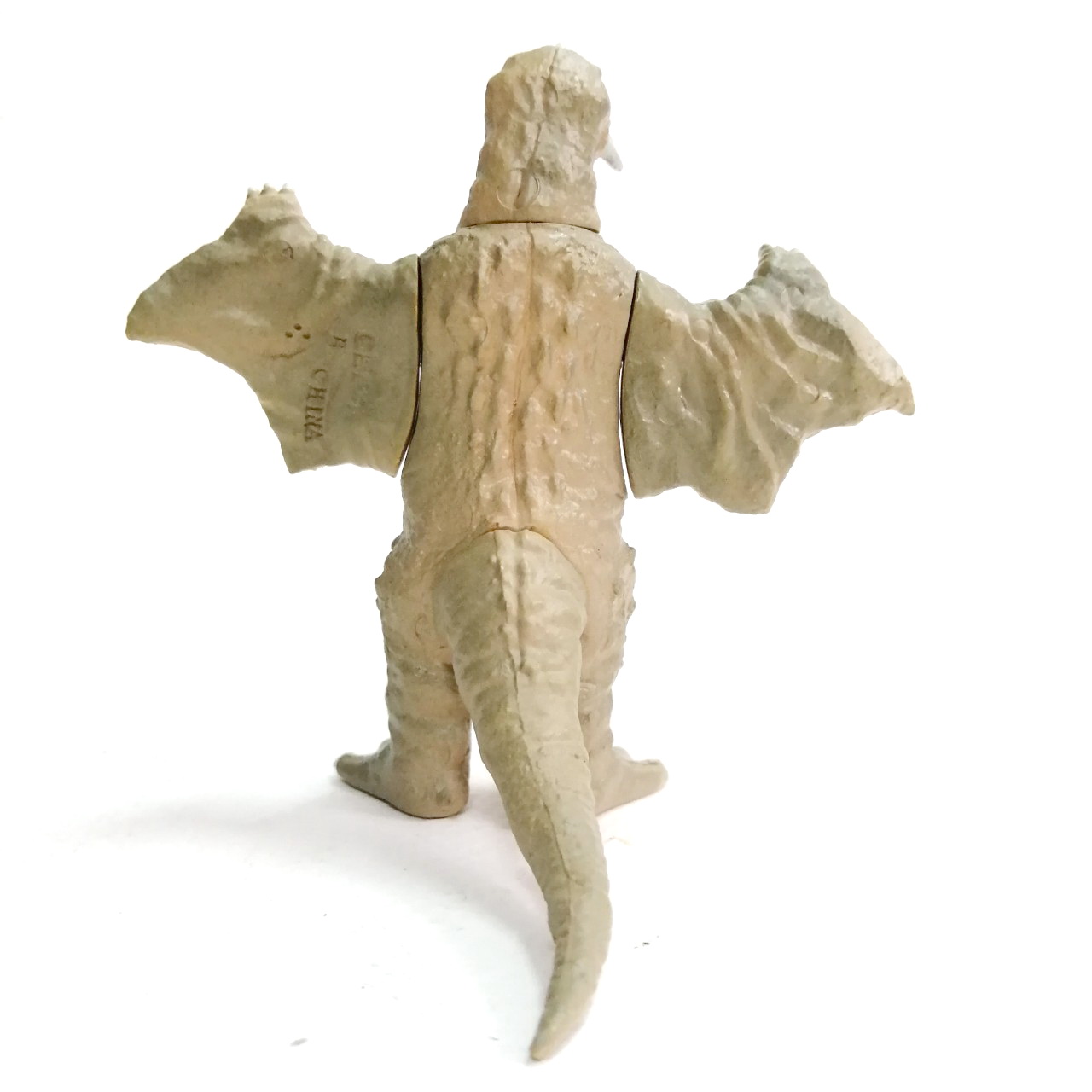 กาชาปอง 3นิ้ว ขนาดตามรูป สัตว์ประหลาด เปกีร่าจากอุลตร้า คิว มือหนึ่งแกะถ่ายรูป