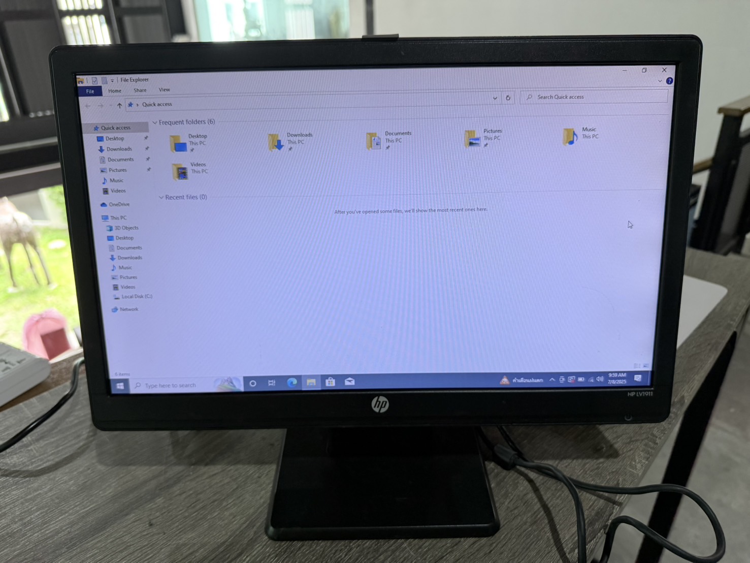 HP LV1911 19-inch จอมีรอยขีด