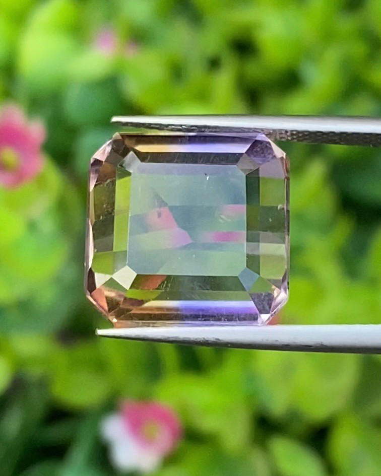พลอย อเมทริน Natural Ametrine 13.76 กะรัต (Cts.) พลอยแท้ อัญมณีมงคลประจําวันเกิด เครื่องประดับพลอย