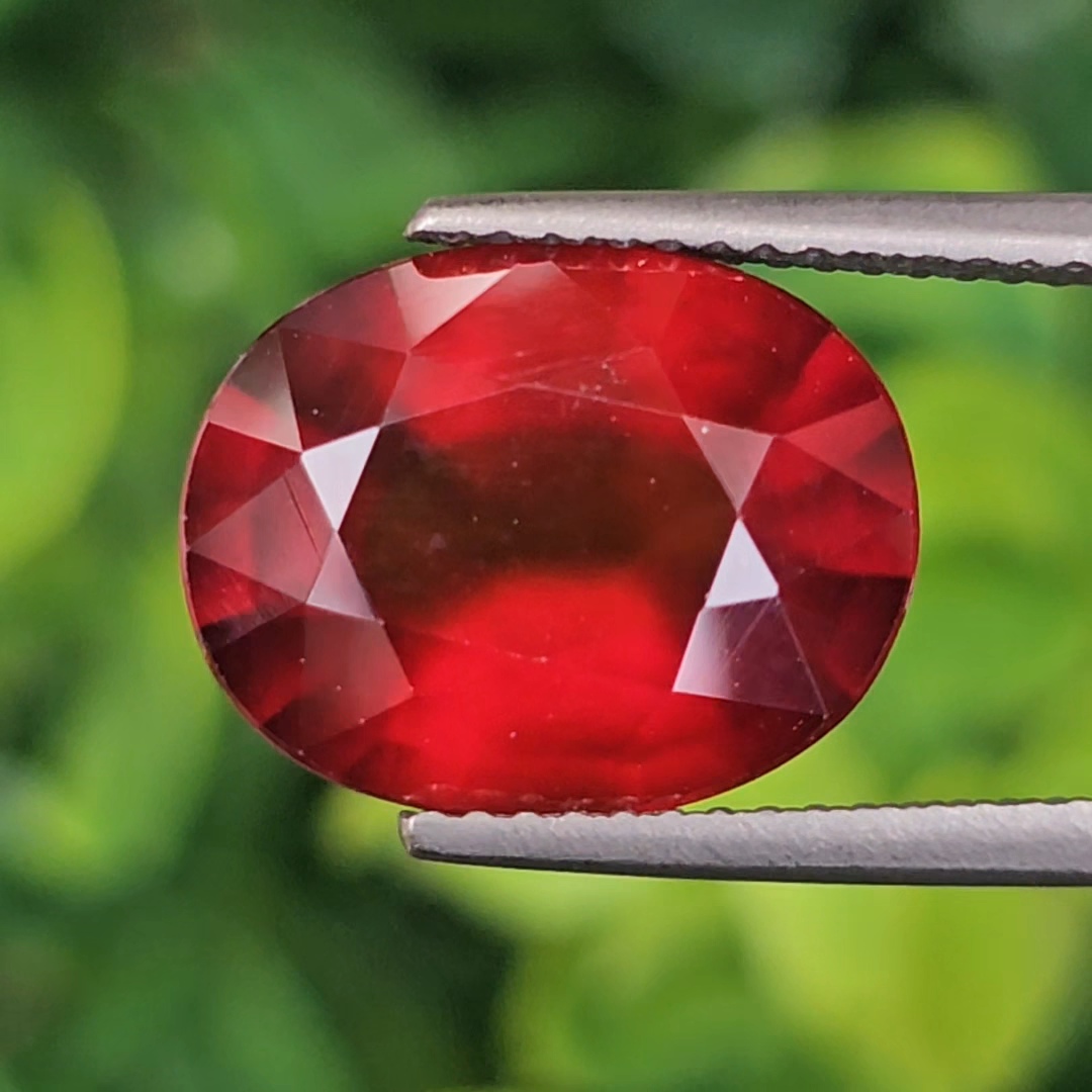 พลอย เฮลโซไนท์ การ์เน็ท Hessonite Garnet 6.25 กะรัต (Cts.) พลอยแท้อัญมณีมงคล ประจําวันเกิด เครื่องประดับพลอย