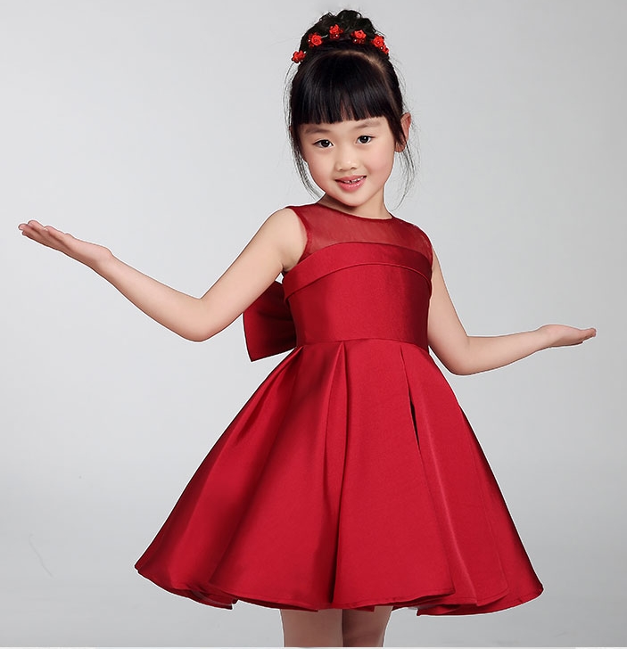 Pre-order ชุดราตรีเด็ก ชุดออกงาน ชุดกระโปรง สไตล์เจ้าหญิง แขนกุด คอกลม ผ้าไหมดัชเชด ซีทรูช่วงไหล่ กระโปรงจับจีบ แต่งโบว์ด้านหลัง มีซิป