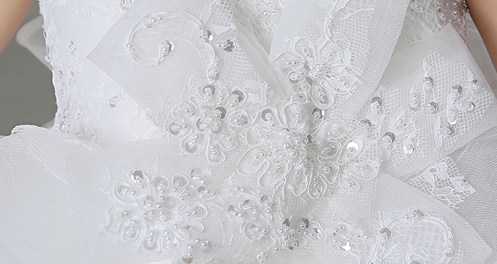 Pre-order ชุดราตรีเด็ก ชุดออกงาน ชุดกระโปรง สไตล์เจ้าหญิง แขนกุด ผ้าลูกไม้ช่วงอก ปักเลื่อม กระโปรงผ้าแก้ว เป็นชั้น ๆ มีซิปหลัง