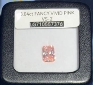 เพชร CVD Diamond 3.04 กะรัต ชมพูสด FANCY VIVID PINK VS2 พร้อมใบเซอร์ IGI LG710557376