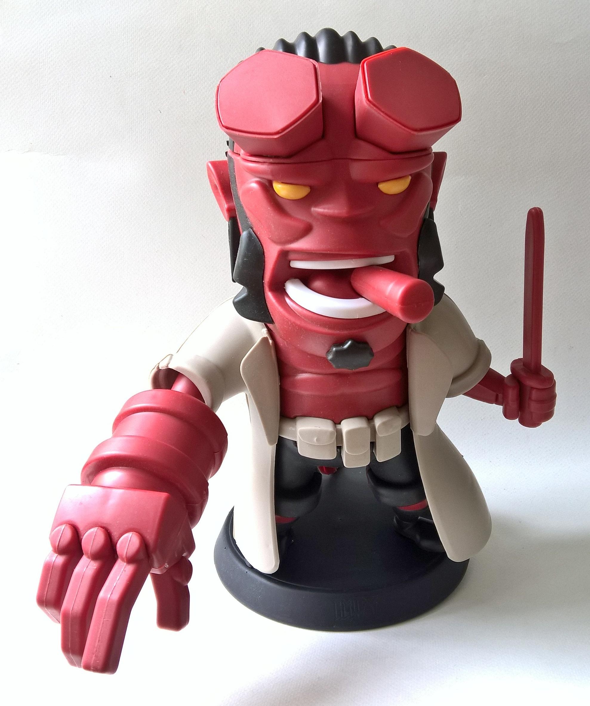 ของสะสม ถังข้าวโพดรูปตัว เฮลบอย Hell Boy จากภาพยนต์ Hell Boy, เมเจอร์ ซีเนเพล็กซ์ Major Cineplex, ขนาดประมาณ 30*25 cm.