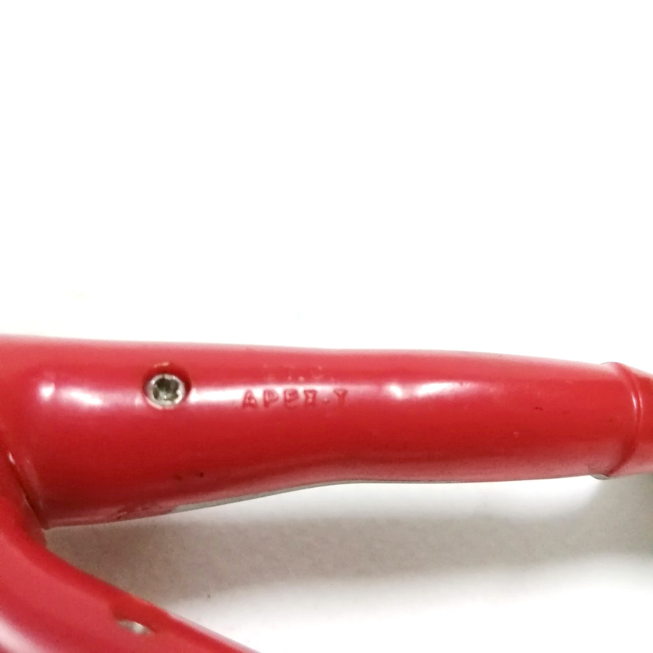 ฟิกเกอร์ พลาสติก งานไทยเอเพ๊กซ์ทอยส์ Ultraman,ApexT อุลตร้าแมน ลงสีด้านเดียวมีข้อต่อขยับ มีรอยตามรูป ค่อนข้างหายากไม่พบบ่อย