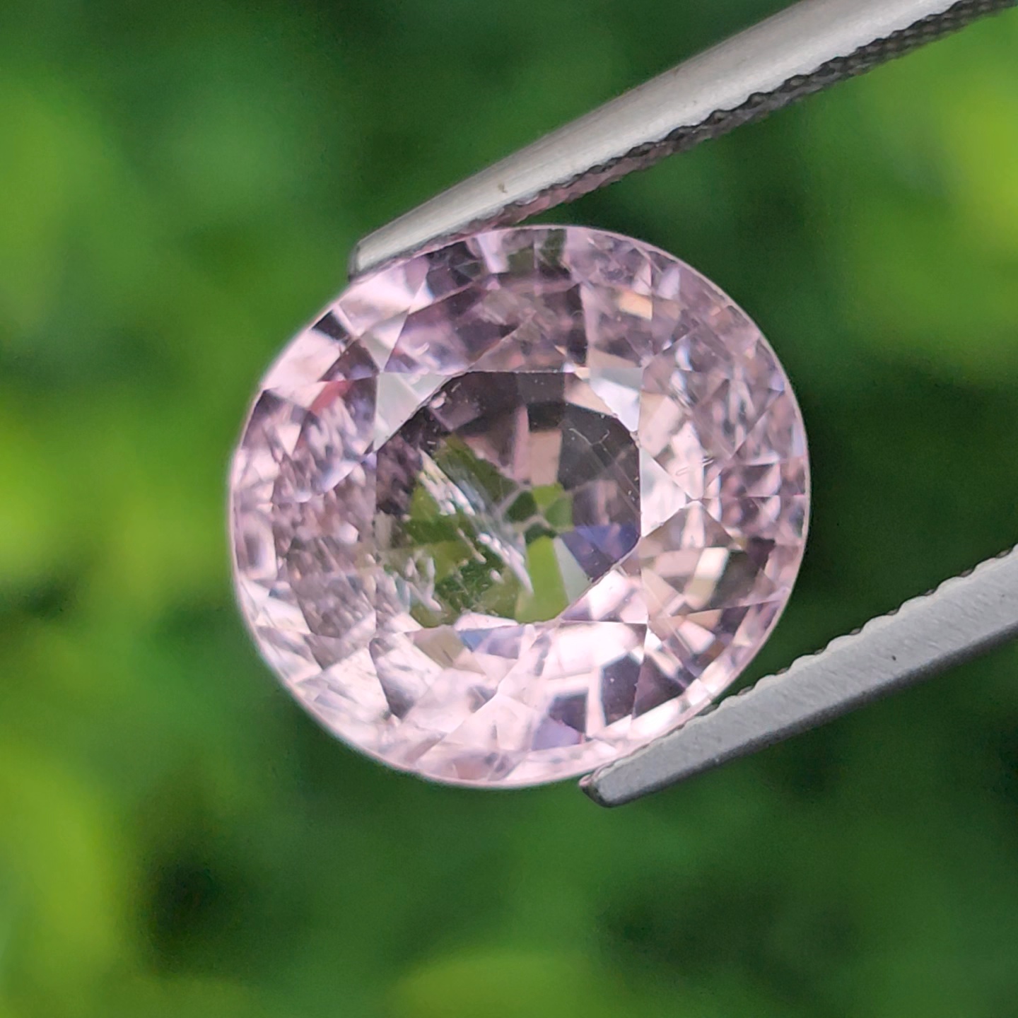 พลอย ทัวร์มาลีน Tourmaline 6.73 กะรัต (Cts.) พลอยแท้ อัญมณีมงคลประจําวันเกิด เครื่องประดับพลอย