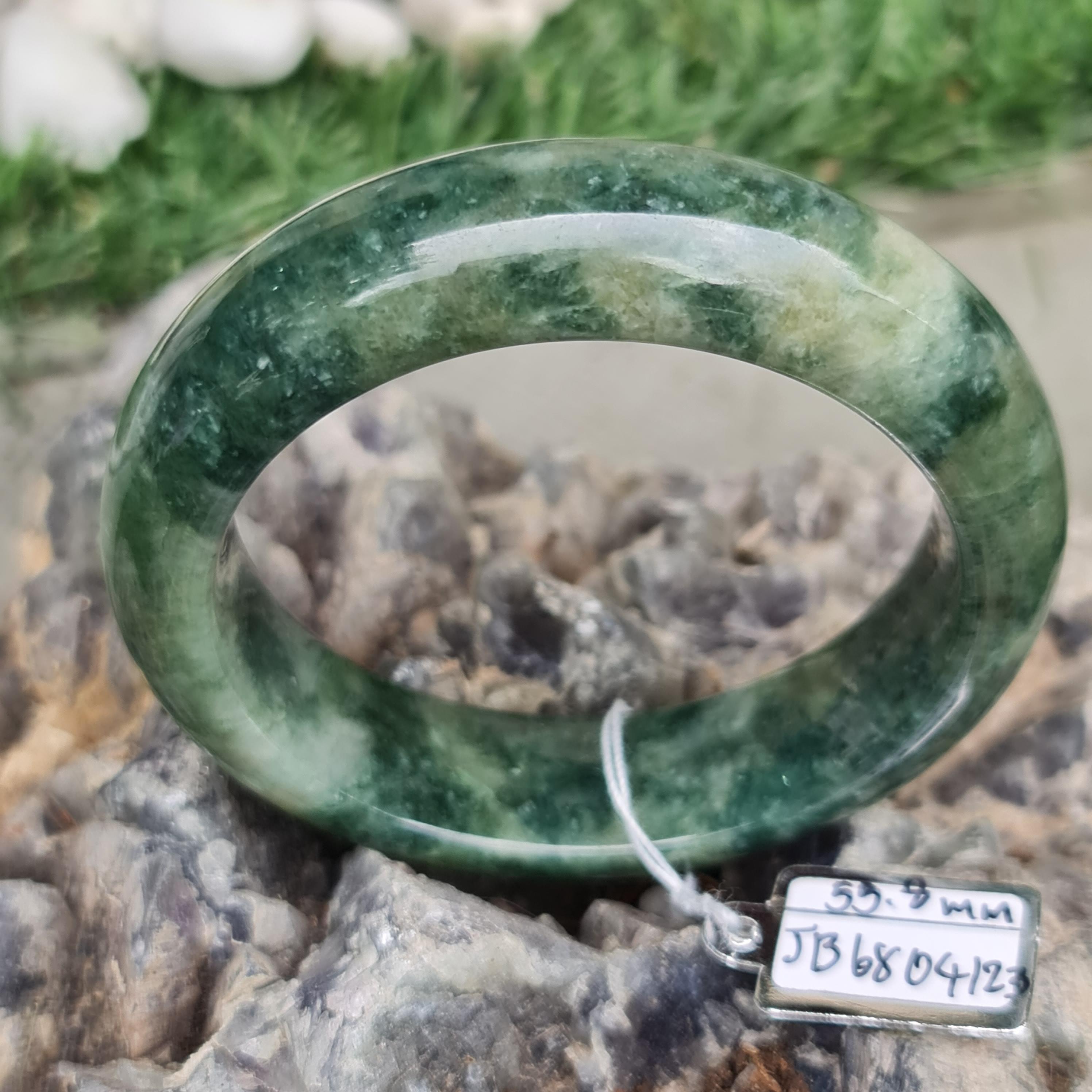 JB6804123 หยก พม่า แท้ Jade กำไลหยก 55.8 มม. (Jadeite bracelet) พม่า (Myanmar)