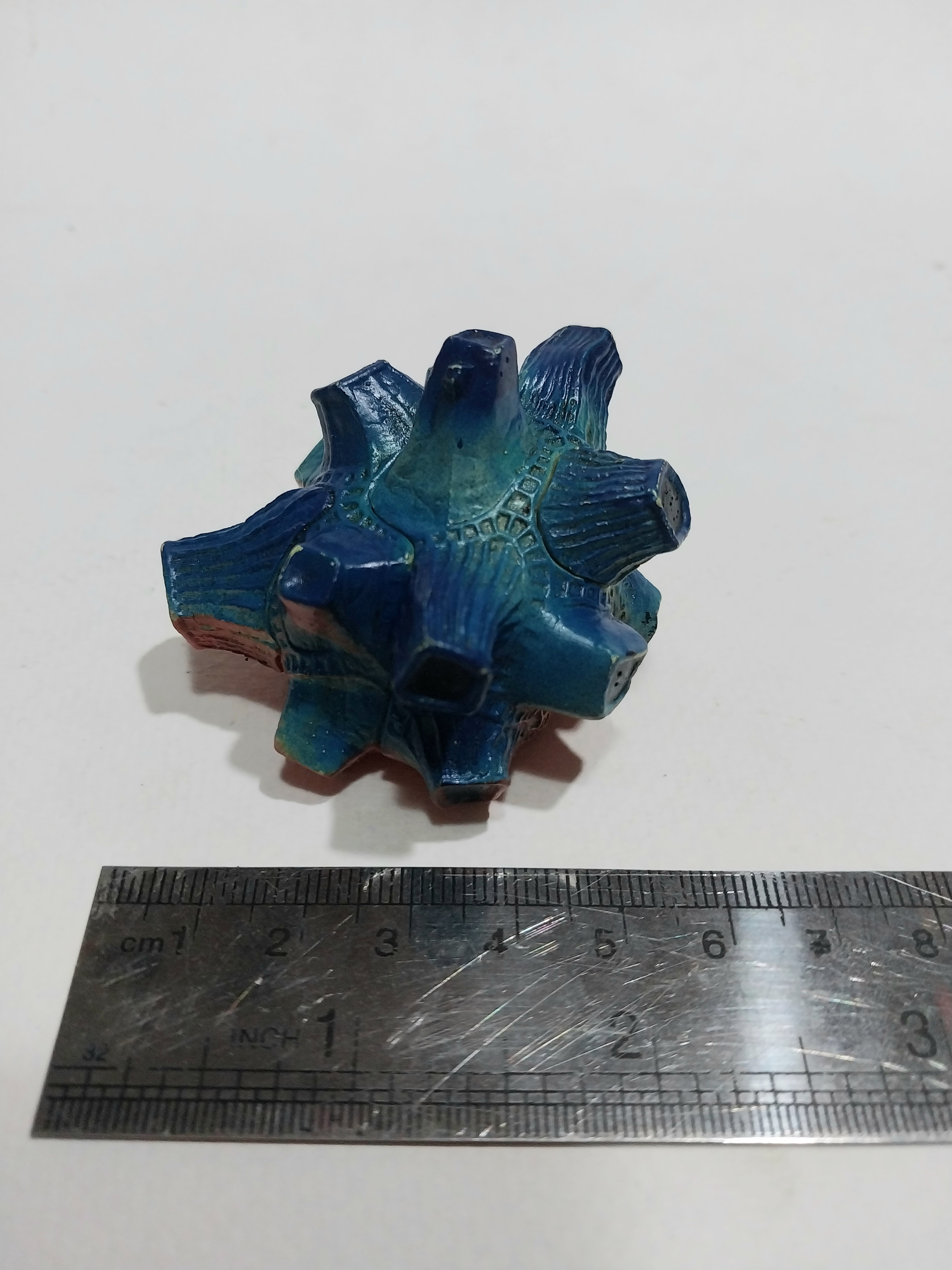 มีหลายภาพ,กาชาปองสัตว์ประหลาดบลูดอน จากอุลตร้าแมน ขนาดประมาณ 5 ซม.