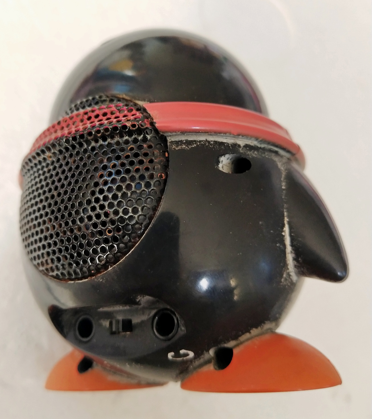 ของสะสมน่ารัก วิทยุขนาดเล็ก รูปนกเพนกวิน ผูกผ้าพันคอ วิทยุใช้ไม่ได้แล้ว