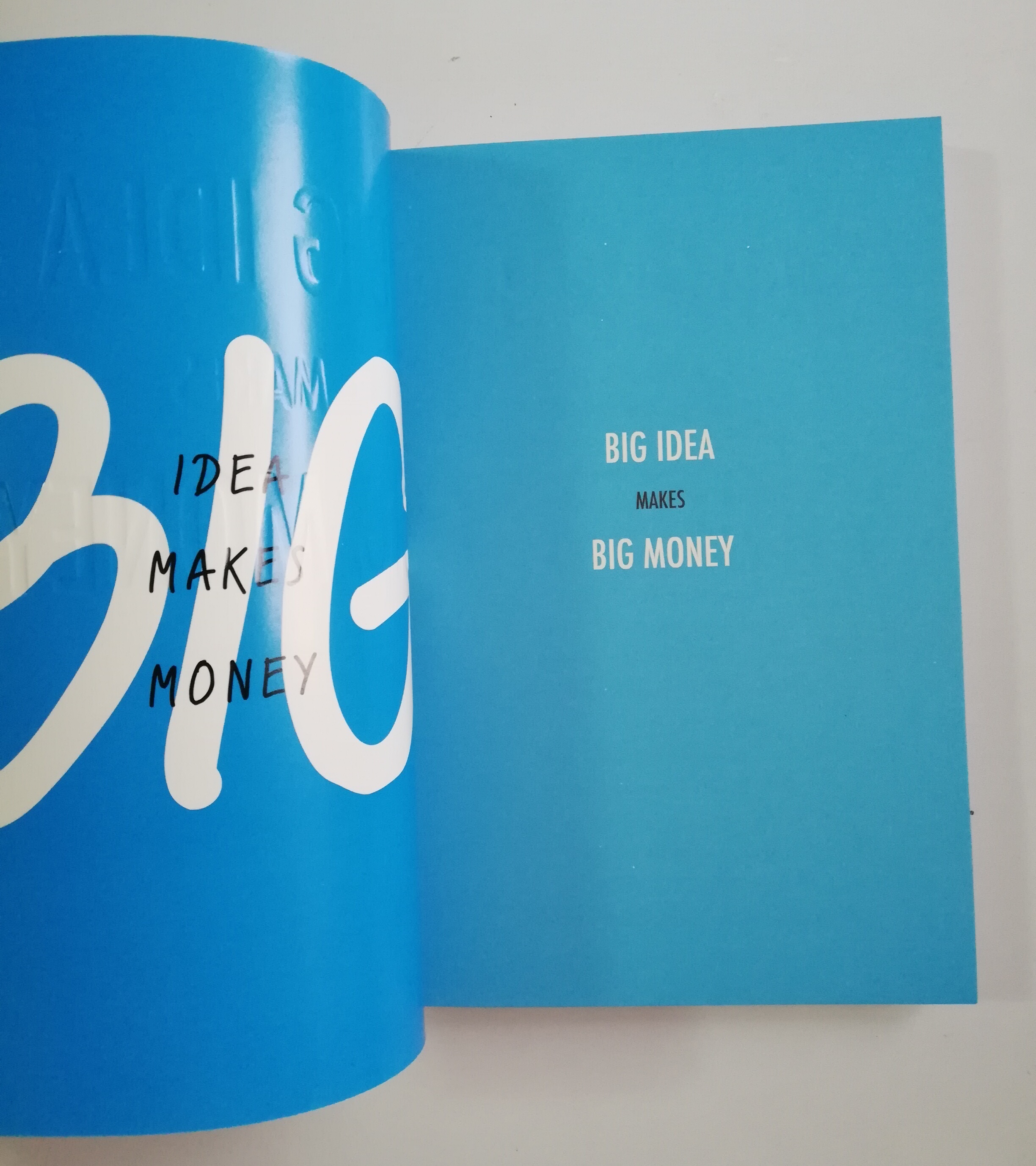 หนังสือการตลาด "Big Idea Big Money" โดย ดำรงค์ วงษ์โชติปิ่นทอง -อะไรใหญ่กว่า เครื่องบิน -เกม คือ เครื่องผลิตเงิน -ใครใหญ่ที่สุดในโลก ในปี 2050 -ดารา Hollywood ได้ค่าเหนื่อย เรื่องละ 600 ล้านบาทเอง -อะไรคือดัชนี ชีวัดความรวยของประเทศ -ฟุตบอล คือ