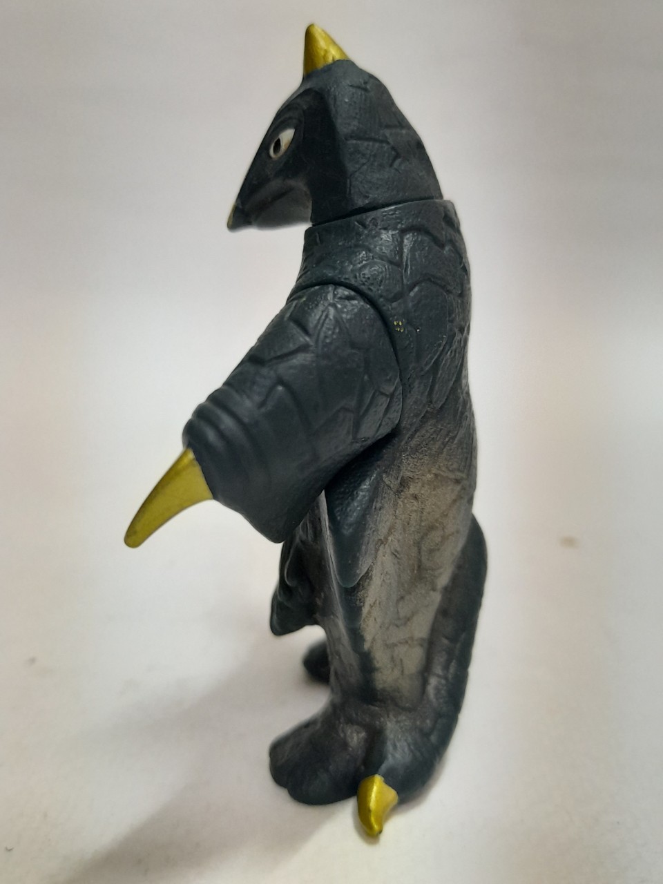 ซอฟ 4 - 4.5 นิ้ว สัตว์ประหลาดเบมสตาร์ จากอุลตร้าแมน แจ๊ค มือสอง สภาพดี มีรอยบ้าง