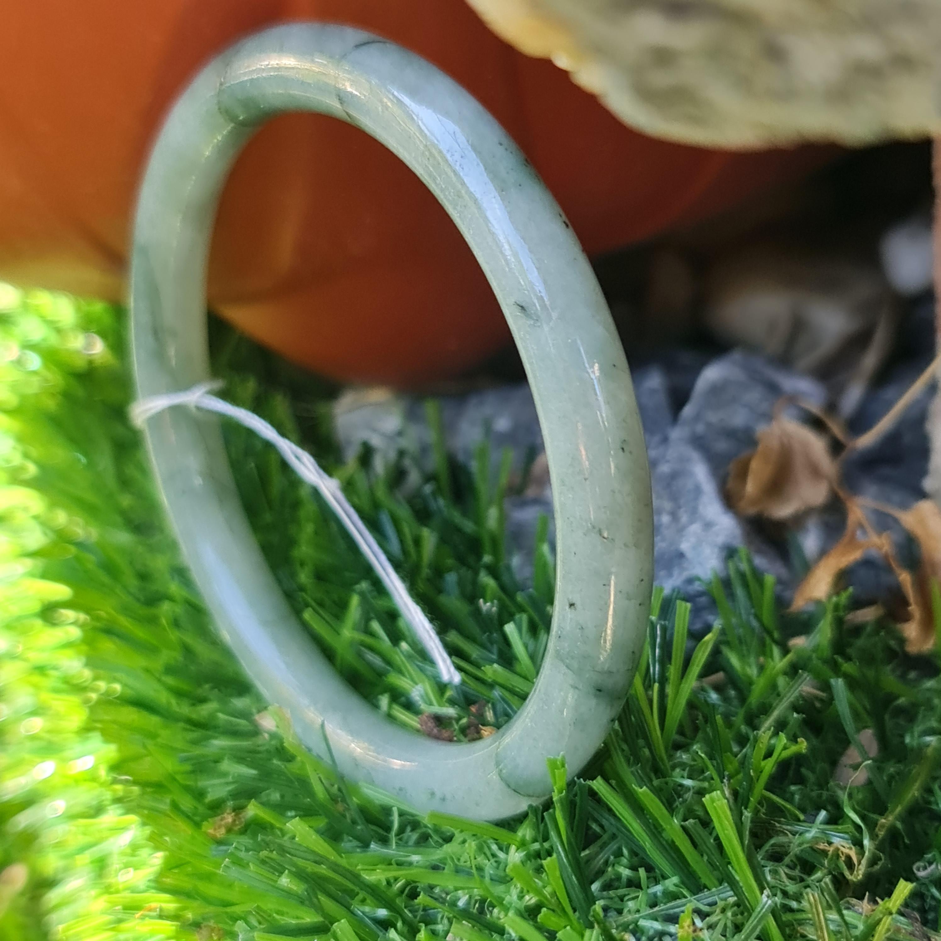 JB6711183 หยก พม่า แท้ Jade กำไลหยก 60.1 มม. (Jadeite bracelet) พม่า (Myanmar)